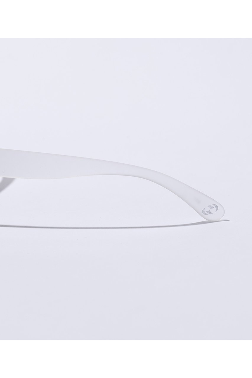 【ジュガードフォーティーン/Jugaad14】のBAY GRIP MATTE clear サングラス 人気、トレンドファッション・服の通販 founy(ファニー) 　ファッション　Fashion　レディースファッション　WOMEN　サングラス/メガネ　Glasses　アウトドア　Outdoor　エレガント 上品　Elegant　オーバル　Oval　クラシック　Classic　軽量　Lightweight　サングラス　Sunglasses　シンプル　Simple　バランス　Balance　フィット　Fit　フレーム　Flame　フロント　Front　モダン　Modern　ユニセックス　Unisex　おすすめ　Recommend　ゴルフ　Golf　other-6|ID: prp329100004451810 ipo3291000000031325077