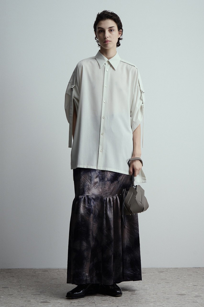 【ウジョー/Ujoh】のスリーブベルト シャツ 人気、トレンドファッション・服の通販 founy(ファニー) 　ファッション　Fashion　レディースファッション　Fashion for Women　トップス・カットソー　Cut & Sew Tops　シャツ・ブラウス・オフィスカジュアル　Elegant Blouses & Button-Ups　ベルト&ウエストマーク　Belts & Waist Accessories　シアー　Sheer, See-Through　ショート　Short, Short Length　スリット　Slit, Slit Detail　スリーブ　Sleeve, Long Sleeve / Short Sleeve　トレンド　Trend, Trending Now　ドレープ　Drape, Draping Fabric　バランス　Balance, Style Balance　other-8|ID: prp329100004452740 ipo3291000000035551779