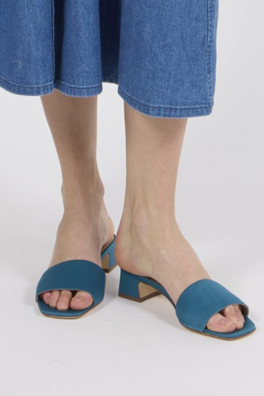 【ファビオ ルスコーニ/FABIO RUSCONI】のサテンミュール 人気、トレンドファッション・服の通販 founy(ファニー) 　ファッション　Fashion　レディースファッション　Fashion for Women　エレガント 上品　Elegant　サテン　Satin, Glossy Fabric　サンダル　Sandals, Summer Shoes　スタイリッシュ　Stylish, Fashionable　ミュール　Mule, Backless Shoes　other-7|ID: prp329100004452750 ipo3291000000034953078