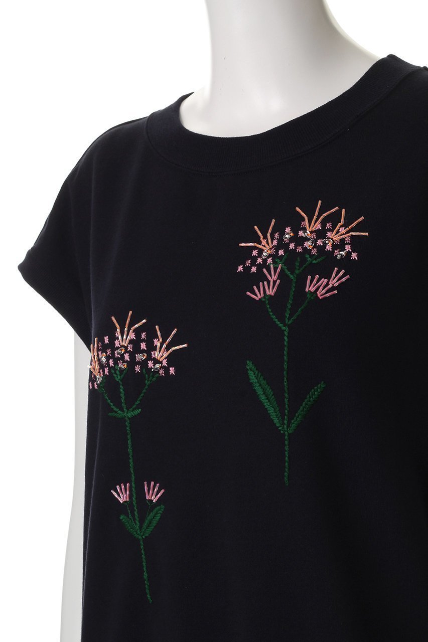 【ミュベール/MUVEIL】のフラワー刺しゅう裏毛Tシャツ 人気、トレンドファッション・服の通販 founy(ファニー) 　ファッション　Fashion　レディースファッション　WOMEN　トップス・カットソー　Tops/Tshirt　シャツ/ブラウス　Shirts/Blouses　ロング / Tシャツ　T-Shirts　カットソー　Cut and Sewn　コレクション　Collection　ショート　Short　スリーブ　Sleeve　フラワー　Flower　モチーフ　Motif　夏　Summer　春　Spring　S/S・春夏　Ss・Spring/Summer　other-5|ID: prp329100004452752 ipo3291000000031324626