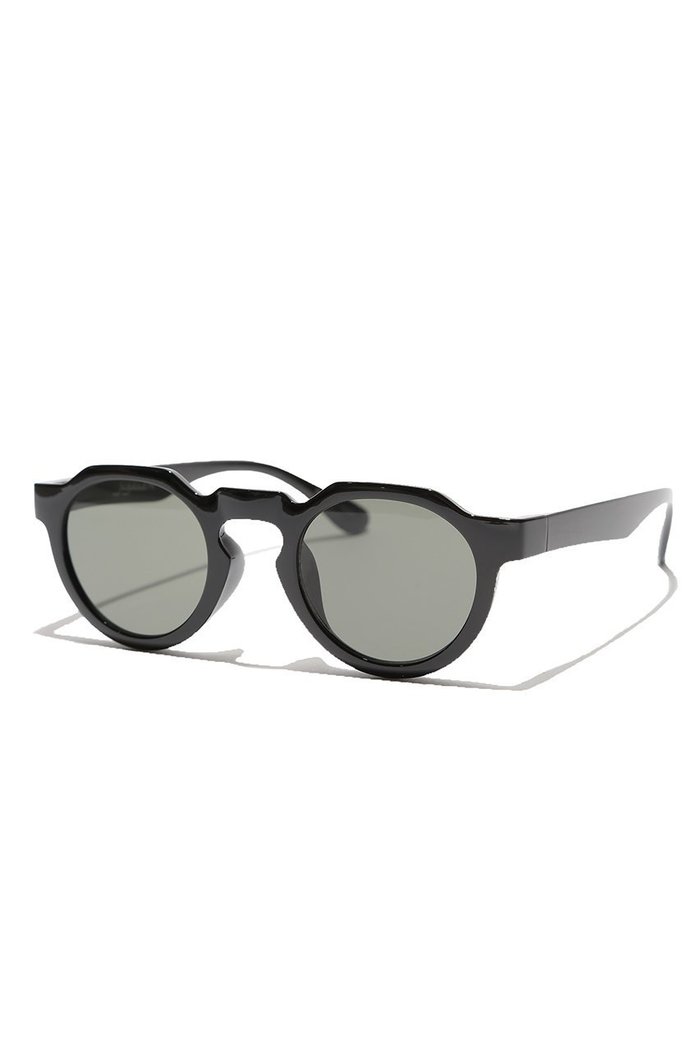 【ジュガードフォーティーン/Jugaad14】のHORIZON CLEAR deep black サングラス インテリア・キッズ・メンズ・レディースファッション・服の通販 founy(ファニー) https://founy.com/ ファッション Fashion レディースファッション Fashion for Women サングラス&メガネ Sunglasses & Eyewear アウトドア Outdoor Clothing クラシック Classic, Timeless Style 軽量 Lightweight, Ultra Light サングラス Sunglasses, Shades シンプル Simple, Minimal バランス Balance, Style Balance フィット Fit, Slim Fit フランス France, French フレーム Frame, Outline ベーシック Basic, Essential モダン Modern, Contemporary ユニセックス Unisex, Genderless おすすめ Recommended / Our Picks ゴルフ Golf |ID: prp329100004452851 ipo3291000000032802547