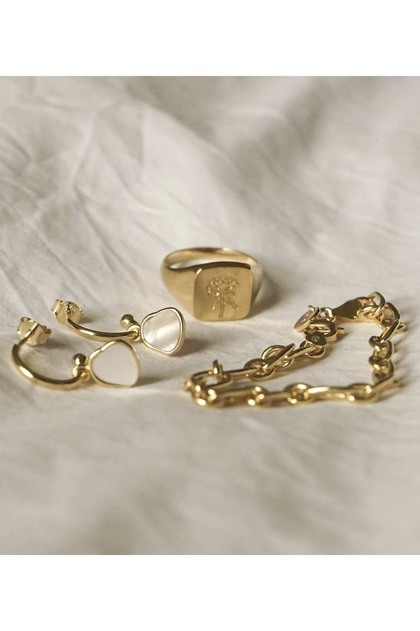 【デイジー ロンドン/DAISY LONDON】のMother Of Pearl Drop ピアス 人気、トレンドファッション・服の通販 founy(ファニー) 　ファッション　Fashion　レディースファッション　Fashion for Women　ジュエリー　Jewelry　ファッションリング　Fashion Rings　イヤリング・フープ・ドロップタイプ　Hoop, Drop & Clip Earrings　イヤリング　Earrings　ドロップ　Drop Shoulder, Dropped Style　パール　Pearl, Pearl Accent　フープ　Hoop, Hoop Earrings　エレガント 上品　Elegant　other-7|ID: prp329100004452871 ipo3291000000035887269