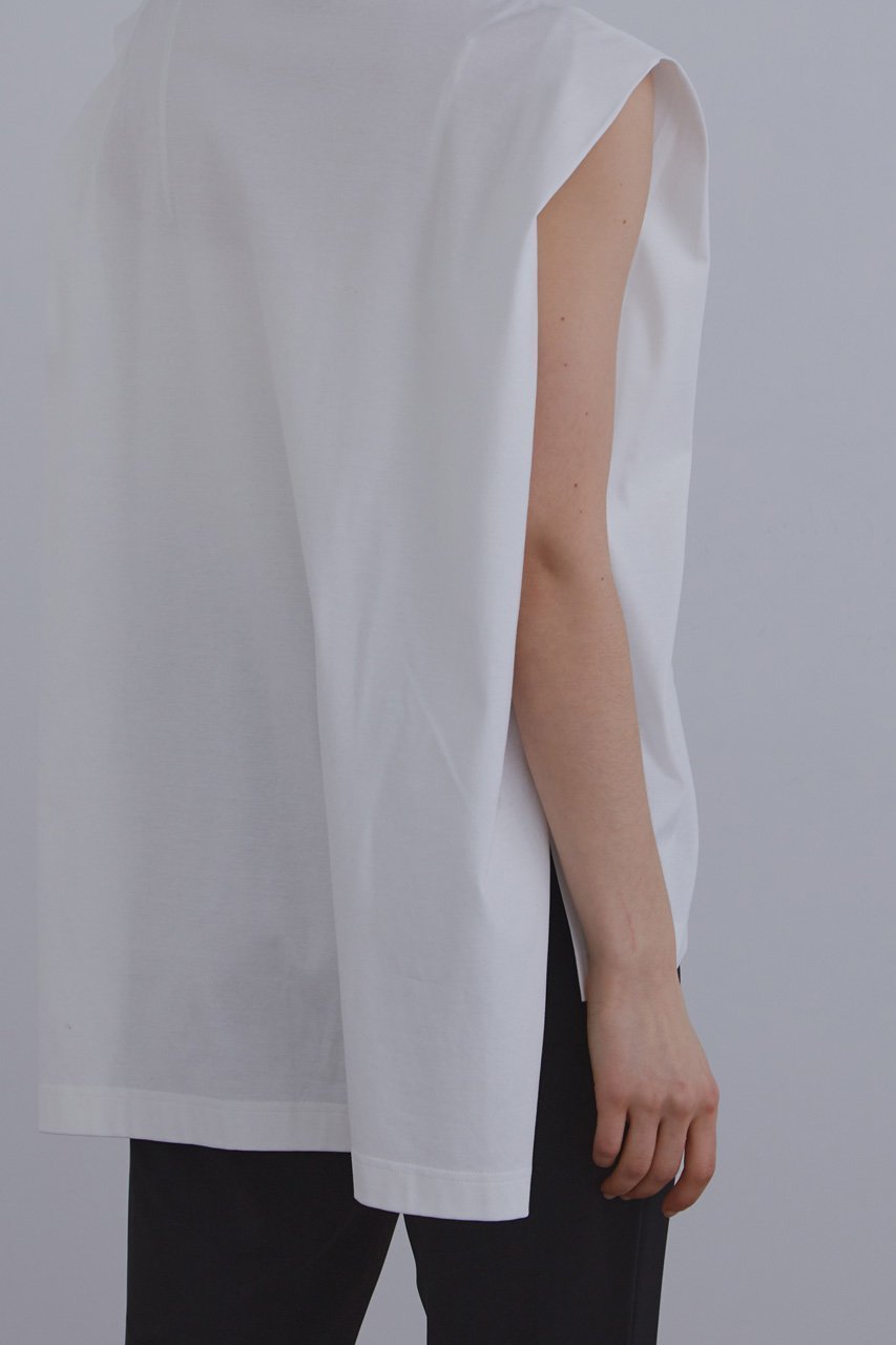 【ル フィル/LE PHIL】のシルキースムースノースリーブT 人気、トレンドファッション・服の通販 founy(ファニー) 　ファッション　Fashion　レディースファッション　Fashion for Women　トップス・カットソー　Cut & Sew Tops　キャミソール&ノースリーブ　Camisoles & Sleeveless Tops　シャツ・ブラウス・オフィスカジュアル　Elegant Blouses & Button-Ups　ロングTシャツ・Tシャツ　Longline T-Shirts & Tees　カットソー・ベーシックTシャツ　Cut-and-Sewn Tops / Stretch Tees & Basics　おすすめ　Recommended / Our Picks　キャミソール　Camisole, Spaghetti Strap Top　タンク　Tank Top, Sleeveless Top　ドレープ　Drape, Draping Fabric　リラックス　Relax, Relaxed Fit　エレガント 上品　Elegant　other-4|ID: prp329100004454752 ipo3291000000036057190