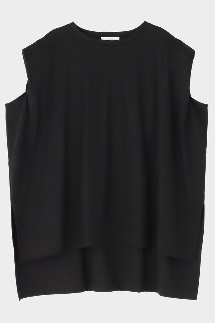 【ル フィル/LE PHIL】のシルキースムースノースリーブT インテリア・キッズ・メンズ・レディースファッション・服の通販 founy(ファニー) https://founy.com/ ファッション Fashion レディースファッション Fashion for Women トップス・カットソー Cut & Sew Tops キャミソール&ノースリーブ Camisoles & Sleeveless Tops シャツ・ブラウス・オフィスカジュアル Elegant Blouses & Button-Ups ロングTシャツ・Tシャツ Longline T-Shirts & Tees カットソー・ベーシックTシャツ Cut-and-Sewn Tops / Stretch Tees & Basics おすすめ Recommended / Our Picks カットソー Cut and Sewn Top キャミソール Camisole, Spaghetti Strap Top タンク Tank Top, Sleeveless Top ドレープ Drape, Draping Fabric フォルム Silhouette, Form |ID: prp329100004454752 ipo3291000000037020833