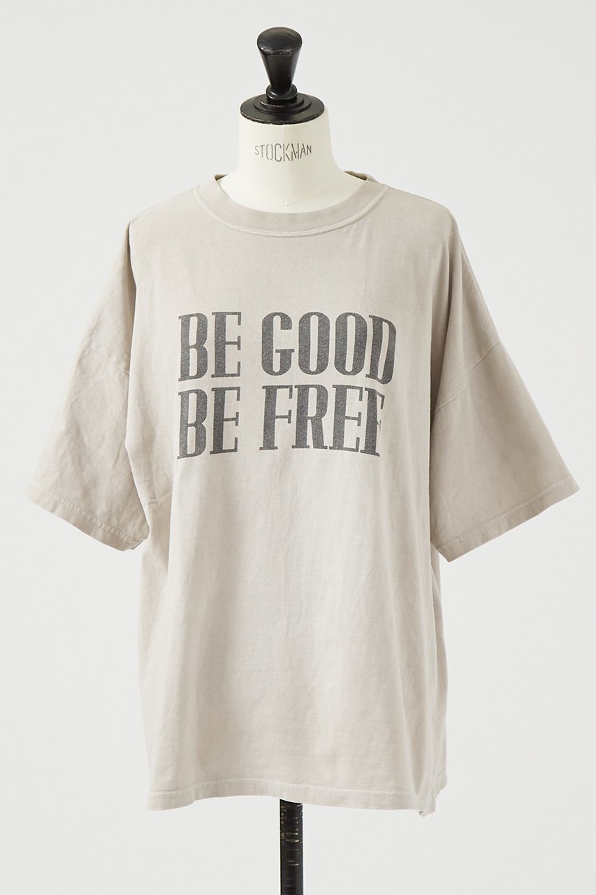 【デザイン ワークス/DESIGN WORKS】の【別注】REMI ELIEF ロゴTシャツ BE GOOD BE FREE インテリア・キッズ・メンズ・レディースファッション・服の通販 founy(ファニー) 　ファッション　Fashion　レディースファッション　Fashion for Women　トップス・カットソー　Cut & Sew Tops　シャツ・ブラウス・オフィスカジュアル　Elegant Blouses & Button-Ups　ロングTシャツ・Tシャツ　Longline T-Shirts & Tees　カットソー・ベーシックTシャツ　Cut-and-Sewn Tops / Stretch Tees & Basics　アメリカン　American Style　ショート　Short, Short Length　スリーブ　Sleeve, Long Sleeve / Short Sleeve　トレンド　Trend, Trending Now　プリント　Print, Printed Pattern　ベーシック　Basic, Essential　リラックス　Relax, Relaxed Fit　レギュラー　Regular, Standard Fit　再入荷　Restock / Back in Stock　別注　Limited Edition, Custom Order　ベージュ|ID: prp329100004454786 ipo3291000000032808910