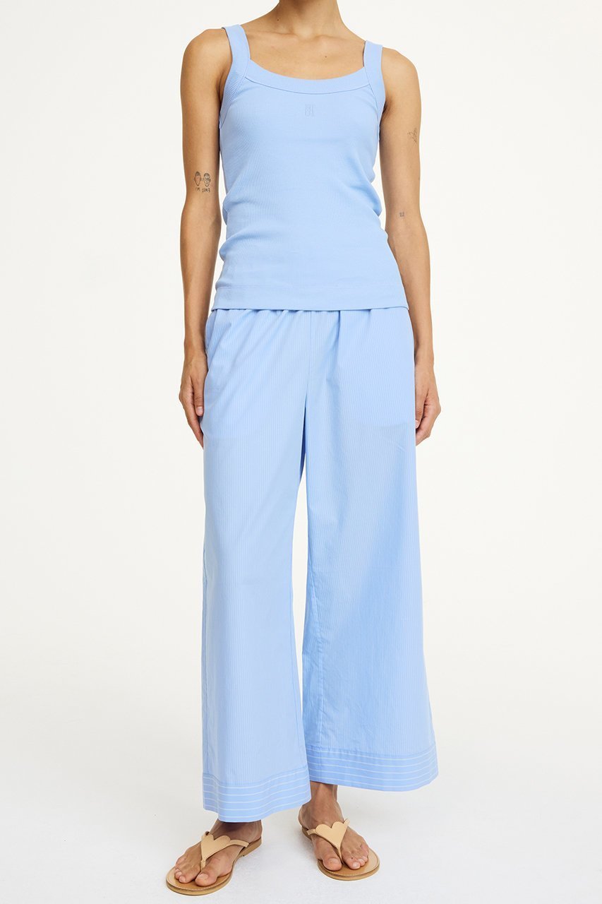 【バイ マレーネ ビルガー/BY MALENE BIRGER】のFRILLIO タンクトップ 人気、トレンドファッション・服の通販 founy(ファニー) 　ファッション　Fashion　レディースファッション　Fashion for Women　トップス・カットソー　Cut & Sew Tops　キャミソール&ノースリーブ　Camisoles & Sleeveless Tops　シャツ・ブラウス・オフィスカジュアル　Elegant Blouses & Button-Ups　ロングTシャツ・Tシャツ　Longline T-Shirts & Tees　カットソー・ベーシックTシャツ　Cut-and-Sewn Tops / Stretch Tees & Basics　おすすめ　Recommended / Our Picks　キャミソール　Camisole, Spaghetti Strap Top　タンク　Tank Top, Sleeveless Top　デコルテ　Décolleté, Neckline　ロング　Long, Long-Length　定番　Standard, Basic Item　other-6|ID: prp329100004456340 ipo3291000000032858717