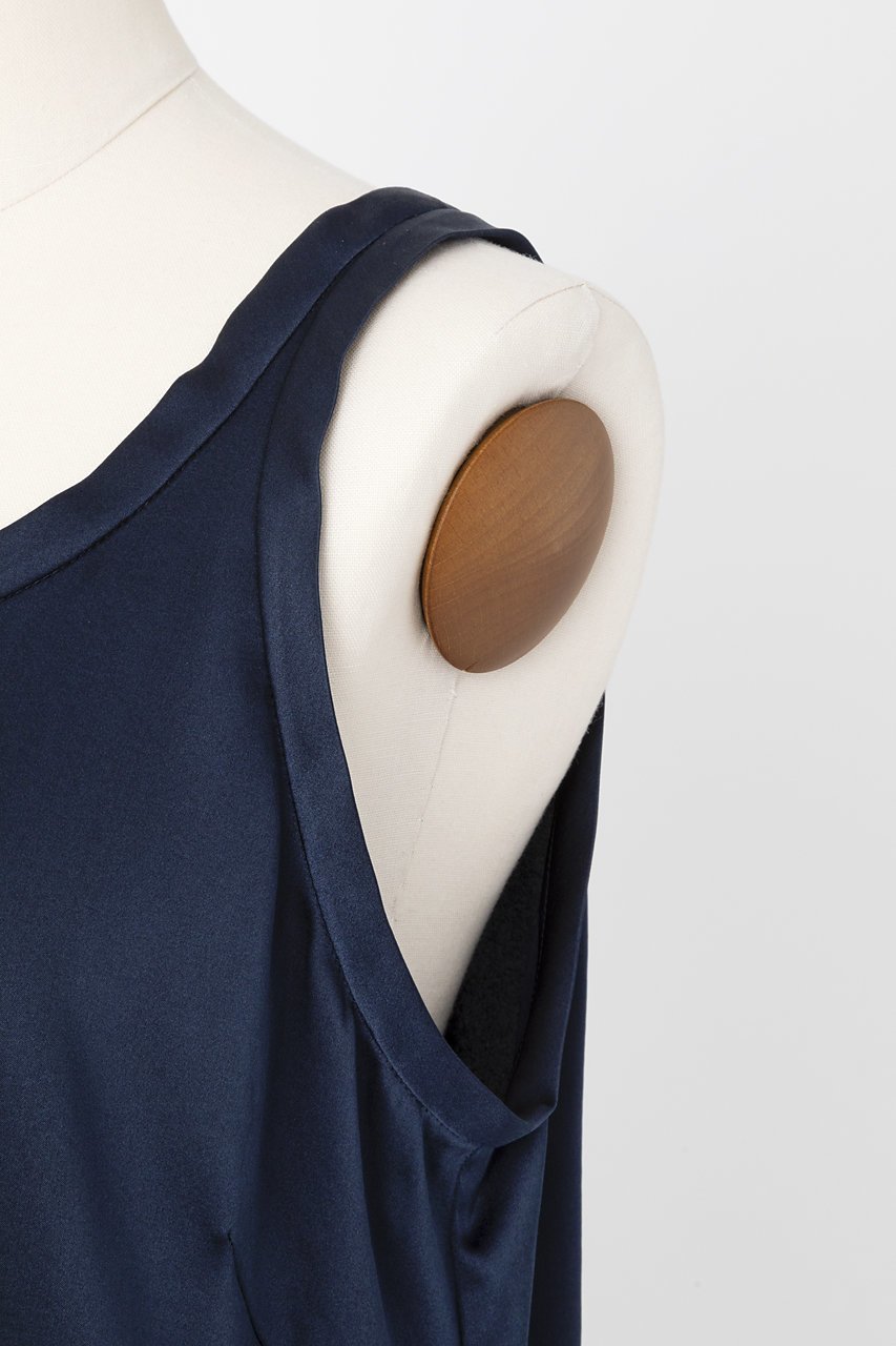 【オーヴィル/EAUVIRE】のウォッシャブルシルクタンクトップ 人気、トレンドファッション・服の通販 founy(ファニー) 　ファッション　Fashion　レディースファッション　WOMEN　トップス・カットソー　Tops/Tshirt　キャミソール / ノースリーブ　No Sleeves　シャツ/ブラウス　Shirts/Blouses　ロング / Tシャツ　T-Shirts　カットソー　Cut and Sewn　カットソー　Cut And Sew　キャミソール　Camisole　サテン　Satin　シルク　Silk　ストレッチ　Stretch　タンク　Tank　バランス　Balance　定番　Standard　other-5|ID: prp329100004456379 ipo3291000000031324085