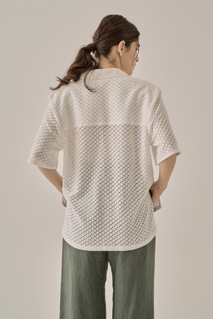 【アキラナカ/AKIRANAKA】のSylvie レースシャツ 人気、トレンドファッション・服の通販 founy(ファニー) 　ファッション　Fashion　レディースファッション　Fashion for Women　トップス・カットソー　Cut & Sew Tops　シャツ・ブラウス・オフィスカジュアル　Elegant Blouses & Button-Ups　ショート　Short, Short Length　スリーブ　Sleeve, Long Sleeve / Short Sleeve　センター　Center, Center Line　マニッシュ　Mannish, Boyish　モダン　Modern, Contemporary　レース　Lace, Lace Fabric　other-7|ID: prp329100004456389 ipo3291000000032844418
