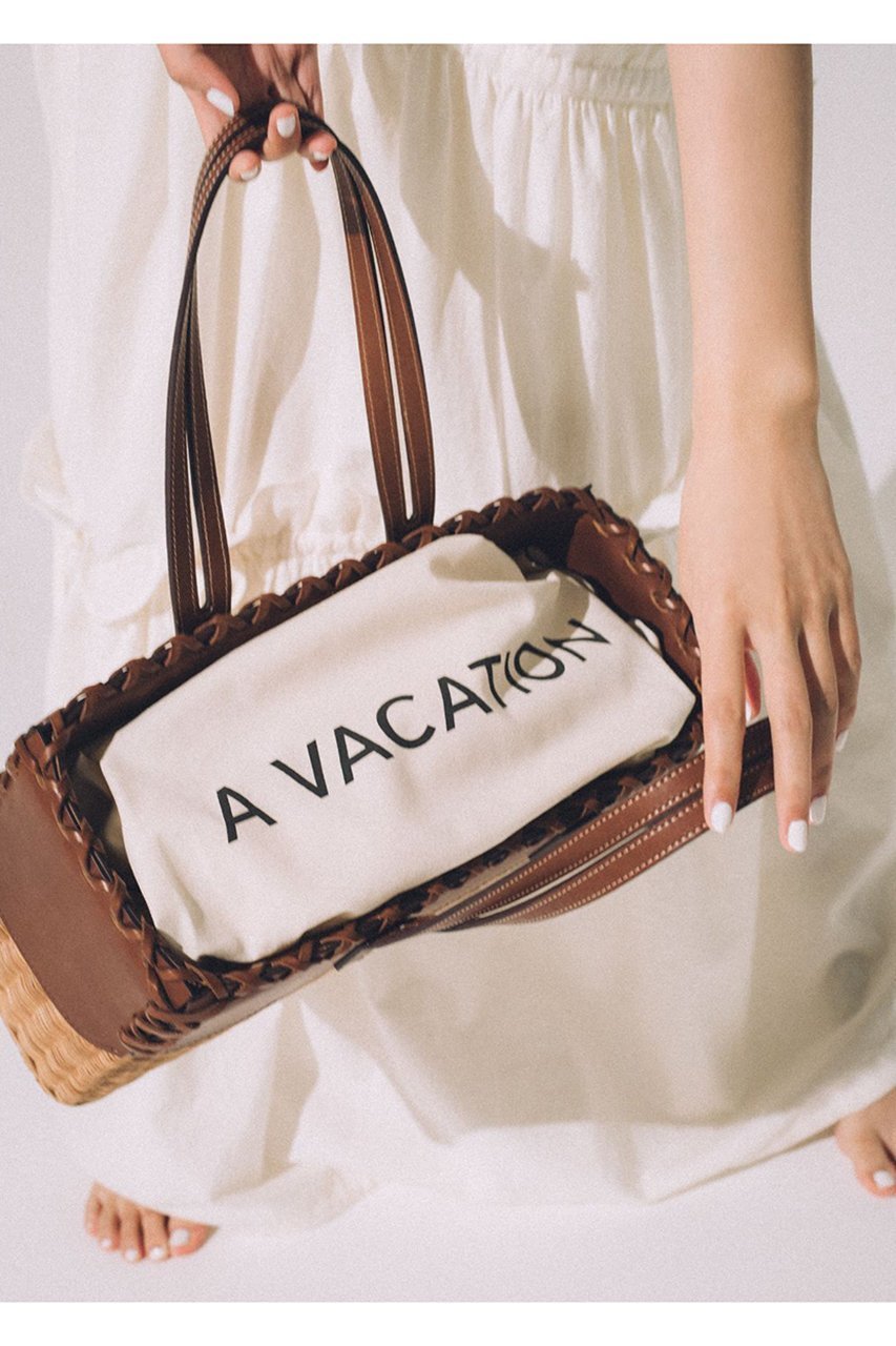 【ア ヴァケーション/A VACATION】のRATTAN M カバー付きカゴバッグ 人気、トレンドファッション・服の通販 founy(ファニー) 　ファッション　Fashion　レディースファッション　WOMEN　バッグ　Bag　スカーフ　Scarf　スクエア　Square　フォルム　Form　ラタン　Rattan　リゾート　Resort　エレガント 上品　Elegant　other-2|ID: prp329100004456411 ipo3291000000031250550