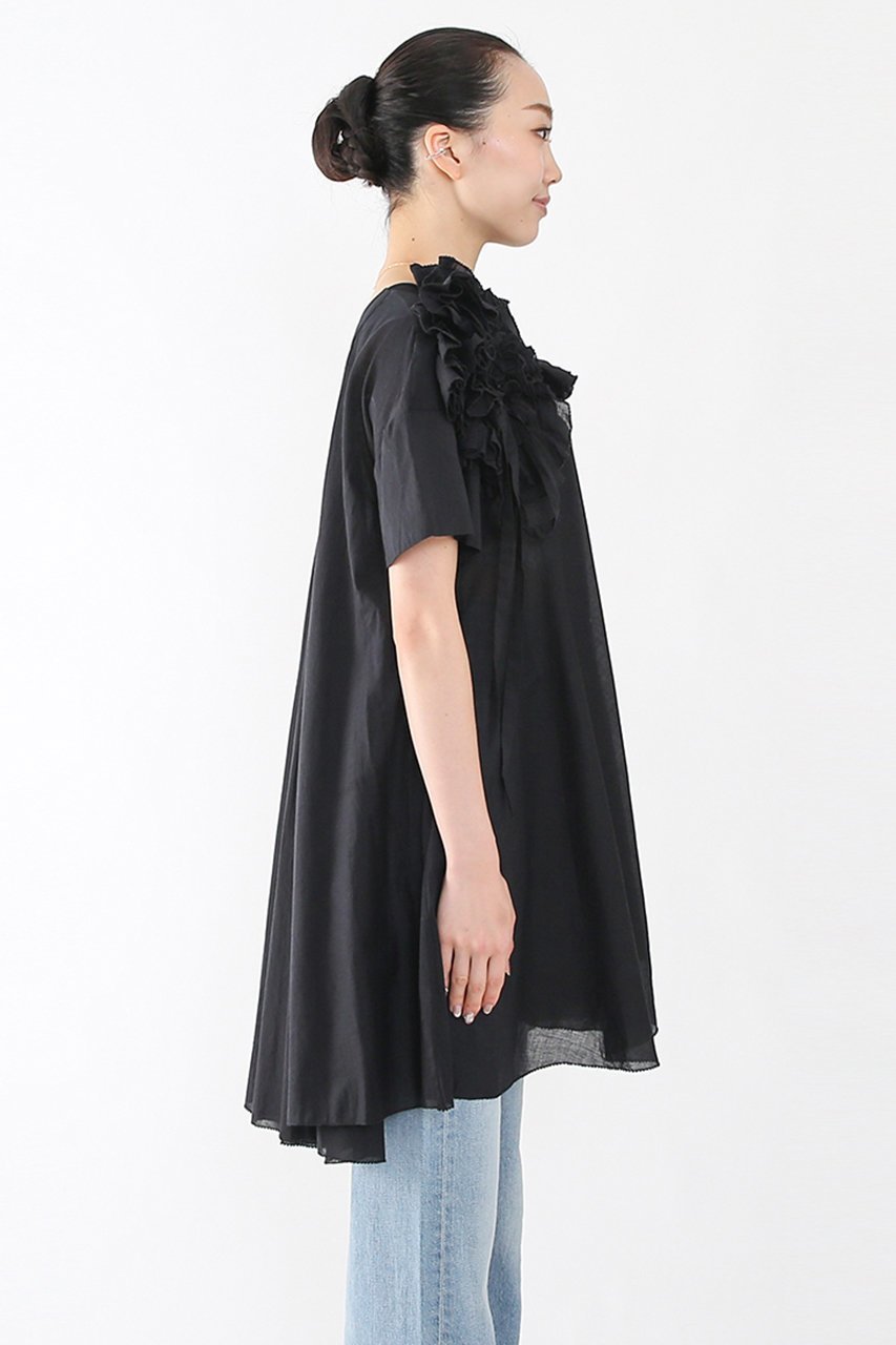 【アユーシ/AAYUSHI】のフラワーモチーフアシメヘムチュニック 人気、トレンドファッション・服の通販 founy(ファニー) 　ファッション　Fashion　レディースファッション　WOMEN　トップス・カットソー　Tops/Tshirt　シャツ/ブラウス　Shirts/Blouses　花柄・フラワープリント・モチーフ　Flower Patterns　ショート　Short　シンプル　Simple　スリーブ　Sleeve　チュニック　Tunic　フラワー　Flower　フレア　Flare　モチーフ　Motif　other-3|ID: prp329100004457666 ipo3291000000031249835
