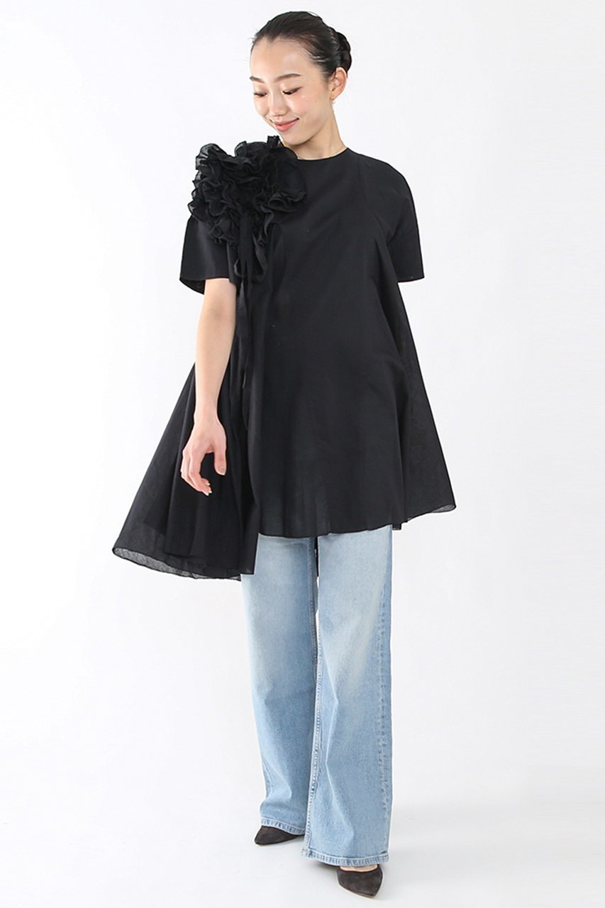 【アユーシ/AAYUSHI】のフラワーモチーフアシメヘムチュニック 人気、トレンドファッション・服の通販 founy(ファニー) 　ファッション　Fashion　レディースファッション　WOMEN　トップス・カットソー　Tops/Tshirt　シャツ/ブラウス　Shirts/Blouses　花柄・フラワープリント・モチーフ　Flower Patterns　ショート　Short　シンプル　Simple　スリーブ　Sleeve　チュニック　Tunic　フラワー　Flower　フレア　Flare　モチーフ　Motif　other-6|ID: prp329100004457666 ipo3291000000031323790