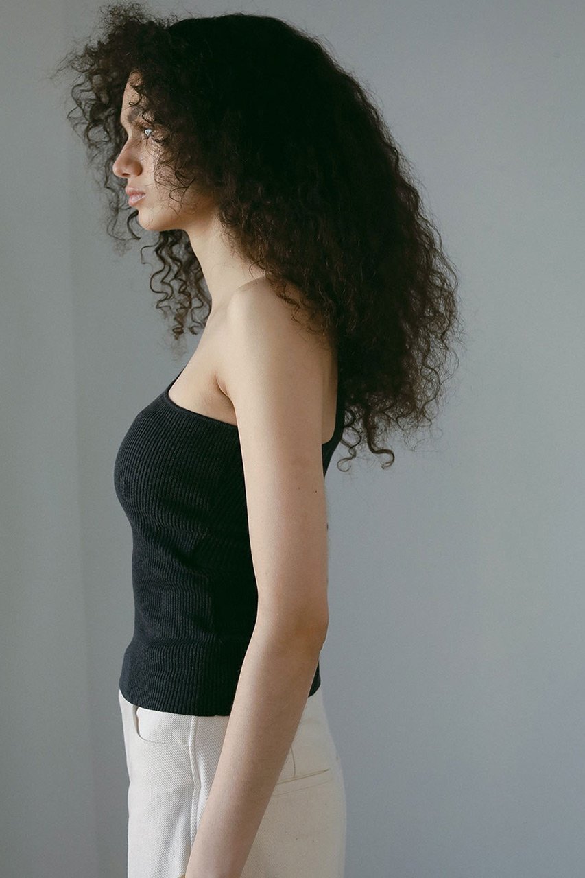 【ハー/HER.】のワンショルリブニットタンク 人気、トレンドファッション・服の通販 founy(ファニー) 　ファッション　Fashion　レディースファッション　Fashion for Women　トップス・カットソー　Cut & Sew Tops　ニット　Knit Tops & Sweaters　カジュアルプルオーバー・ニットトップス　Pullovers & Knit Tops / Casual Pullovers　カーディガン　Cardigan, Knitwear　サマー　Summer, Summer Style　ショルダー　Shoulder, Shoulder Strap　タンク　Tank Top, Sleeveless Top　デコルテ　Décolleté, Neckline　リネン　Linen, Linen Fabric　other-8|ID: prp329100004458522 ipo3291000000032931018