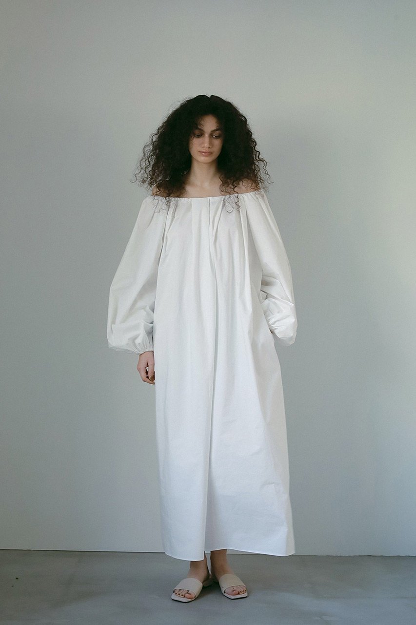 【ハー/HER.】のオフショルコットンワンピース 人気、トレンドファッション・服の通販 founy(ファニー) 　ファッション　Fashion　レディースファッション　WOMEN　ワンピース　Dress　チュニック　Tunic　インナー　Inner　オフショルダー　Off Shoulder　ショルダー　Shoulder　チュニック　Tunic　リラックス　Relax　ロング　Long　再入荷　Restock/Back In Stock/Re Arrival　other-8|ID: prp329100004458524 ipo3291000000031323697