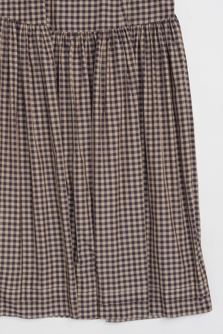 【メゾンスペシャル/MAISON SPECIAL】のTiered Volume Camisole Dress/ティアードボリュームキャミワンピース 人気、トレンドファッション・服の通販 founy(ファニー) 　ファッション　Fashion　レディースファッション　Fashion for Women　ワンピース　Dresses　フォーマル・パーティードレス・結婚式用ドレス　Elegant & Casual Dresses　キャミソールワンピース　Camisole Dresses　チュニック　Tunic Tops & Dresses　インナー　Innerwear　シンプル　Simple, Minimal　タートルネック　Turtleneck, High Neck　チェック　Check, Plaid, Tartan　チュニック　Tunic, Long Top　無地　Plain, Solid Color　リゾート　Resort, Vacation Style　リラックス　Relax, Relaxed Fit　ロング　Long, Long-Length　再入荷　Restock / Back in Stock　おすすめ　Recommended / Our Picks　夏　Summer　エレガント 上品　Elegant　other-6|ID: prp329100004464599 ipo3291000000032813606