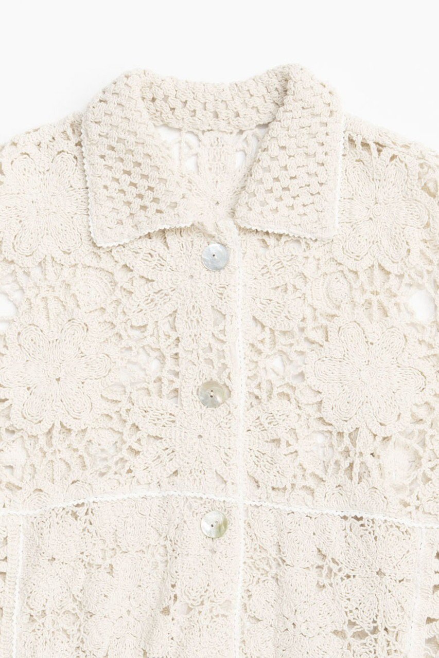 【メゾンスペシャル/MAISON SPECIAL】のMixed Lace Oversized Shirt/ミックスレースオーバーシャツ インテリア・キッズ・メンズ・レディースファッション・服の通販 founy(ファニー) 　ファッション　Fashion　レディースファッション　WOMEN　トップス・カットソー　Tops/Tshirt　シャツ/ブラウス　Shirts/Blouses　クロシェ　Crochet　ショート　Short　スリーブ　Sleeve　セットアップ　Set Up　リラックス　Relax　レース　Race　おすすめ　Recommend　夏　Summer　旅行　Travel　WHT(ホワイト)|ID: prp329100004464610 ipo3291000000031236556