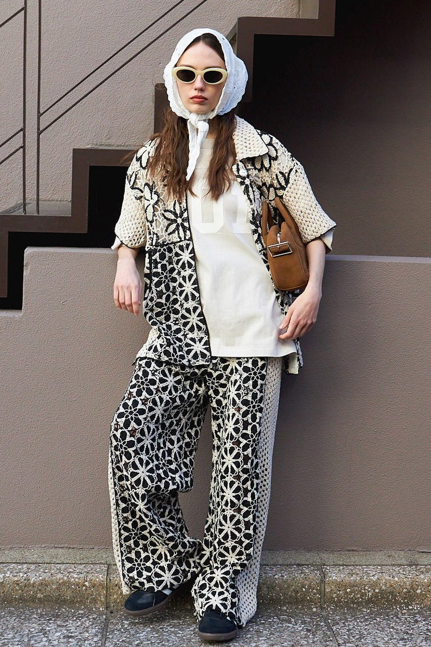 【メゾンスペシャル/MAISON SPECIAL】のMixed Lace Oversized Shirt/ミックスレースオーバーシャツ 人気、トレンドファッション・服の通販 founy(ファニー) 　ファッション　Fashion　レディースファッション　Fashion for Women　トップス・カットソー　Cut & Sew Tops　シャツ・ブラウス・オフィスカジュアル　Elegant Blouses & Button-Ups　クロシェ　Crochet, Knitted Lace　ショート　Short, Short Length　スリーブ　Sleeve, Long Sleeve / Short Sleeve　セットアップ　Set-Up, Coordinated Outfit　リラックス　Relax, Relaxed Fit　レース　Lace, Lace Fabric　おすすめ　Recommended / Our Picks　夏　Summer　旅行　Travel　other-6|ID: prp329100004464610 ipo3291000000036097052