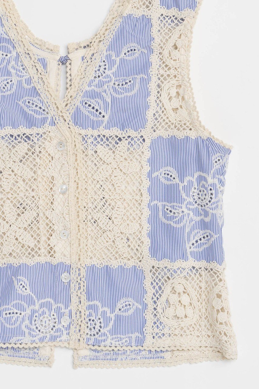 【メゾンスペシャル/MAISON SPECIAL】の2way Embroidery Vest/2WAYエンブロイダリーベスト 人気、トレンドファッション・服の通販 founy(ファニー) 　ファッション　Fashion　レディースファッション　WOMEN　アウター　Coat Outerwear　ジャケット　Jackets　かぎ針　Crochet　コンパクト　Compact　ジャケット　Jacket　セットアップ　Set Up　ドッキング　Docking　フラワー　Flower　ブロック　Block　ベスト　Vest　モチーフ　Motif　再入荷　Restock/Back In Stock/Re Arrival　おすすめ　Recommend　other-4|ID: prp329100004464626 ipo3291000000031249196