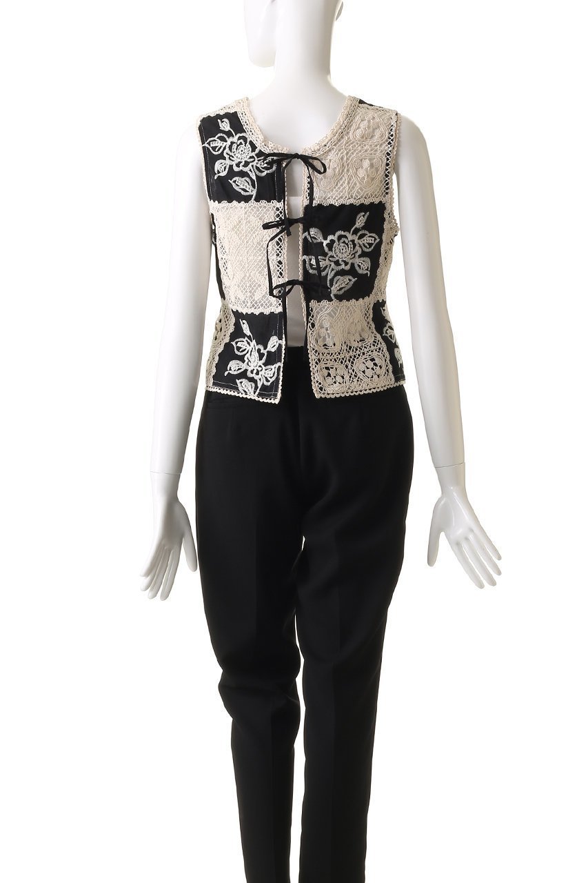 【メゾンスペシャル/MAISON SPECIAL】の2way Embroidery Vest/2WAYエンブロイダリーベスト 人気、トレンドファッション・服の通販 founy(ファニー) 　ファッション　Fashion　レディースファッション　Fashion for Women　アウター　Coat / Outerwear Collection　レディースジャケット・軽アウター　Jackets　かぎ針　Crochet　コンパクト　Compact, Small Size　ジャケット　Jacket, Outerwear　セットアップ　Set-Up, Coordinated Outfit　ドッキング　Docking, Mixed Material　フラワー　Flower, Floral　ブロック　Block, Solid Block Pattern　ベスト　Vest, Waistcoat　モチーフ　Motif, Design Theme　おすすめ　Recommended / Our Picks　other-4|ID: prp329100004464626 ipo3291000000036888417