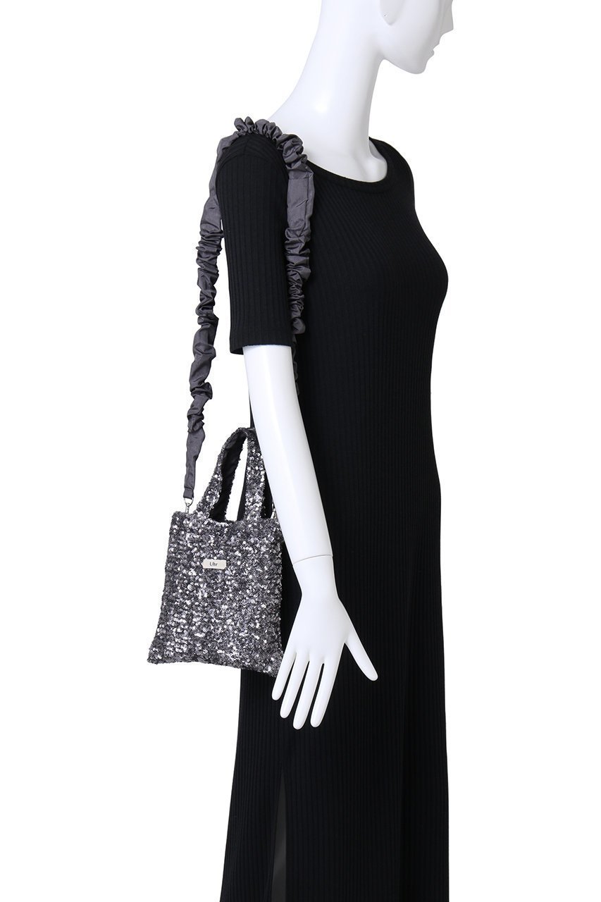 【ウーア/Uhr】の【ELLE SHOP限定】ナイロンタフタショルダー付き ミニスパンコールバッグ 人気、トレンドファッション・服の通販 founy(ファニー) 　ファッション　Fashion　レディースファッション　Fashion for Women　バッグ　Bags　ギャザー　Gathered, Ruffled　ショルダー　Shoulder, Shoulder Strap　シンプル　Simple, Minimal　スパンコール　Sequins, Sequin Embellishment　スマート　Smart, Elegant　タフタ　Taffeta, Structured Fabric　パーティ　Party, Party Style　フォルム　Silhouette, Form　フリル　Frill, Ruffle　ラグジュアリー　Luxury, Elegant　ラップ　Wrap, Wrap Design　夏　Summer　春　Spring　S/S・春夏　SS, Spring/Summer, Warm Season　財布　Wallet, Purse　other-2|ID: prp329100004464646 ipo3291000000034114289