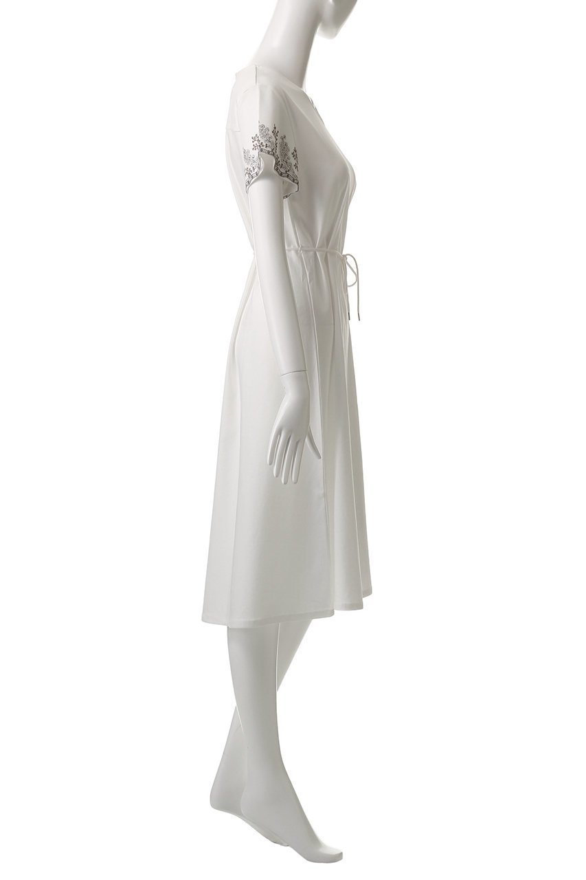 【ロキト/LOKITHO】のVネック エンブロイダリー ドレス 人気、トレンドファッション・服の通販 founy(ファニー) 　ファッション　Fashion　レディースファッション　Fashion for Women　ワンピース　Dresses　フォーマル・パーティードレス・結婚式用ドレス　Elegant & Casual Dresses　チュニック　Tunic Tops & Dresses　なめらか　Smooth, Silky Texture　エンブロイダリー　Embroidery Design　シンプル　Simple, Minimal　チュニック　Tunic, Long Top　ドレス　Dress, One-Piece　ドレープ　Drape, Draping Fabric　リゾート　Resort, Vacation Style　ロング　Long, Long-Length　エレガント 上品　Elegant　夏　Summer　other-3|ID: prp329100004465566 ipo3291000000034954902