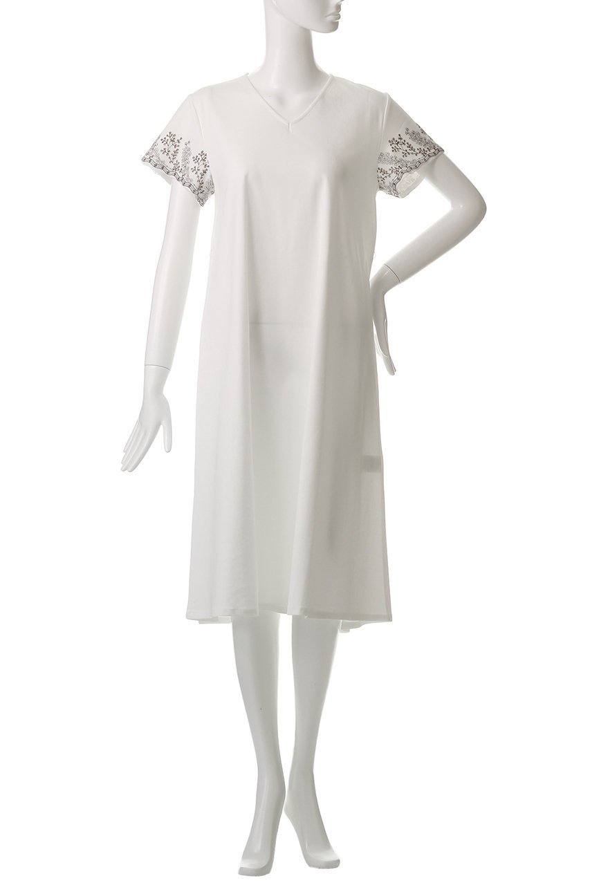 【ロキト/LOKITHO】のVネック エンブロイダリー ドレス 人気、トレンドファッション・服の通販 founy(ファニー) 　ファッション　Fashion　レディースファッション　Fashion for Women　ワンピース　Dresses　フォーマル・パーティードレス・結婚式用ドレス　Elegant & Casual Dresses　チュニック　Tunic Tops & Dresses　なめらか　Smooth, Silky Texture　エンブロイダリー　Embroidery Design　シンプル　Simple, Minimal　チュニック　Tunic, Long Top　ドレス　Dress, One-Piece　ドレープ　Drape, Draping Fabric　リゾート　Resort, Vacation Style　ロング　Long, Long-Length　エレガント 上品　Elegant　夏　Summer　other-6|ID: prp329100004465566 ipo3291000000034954906