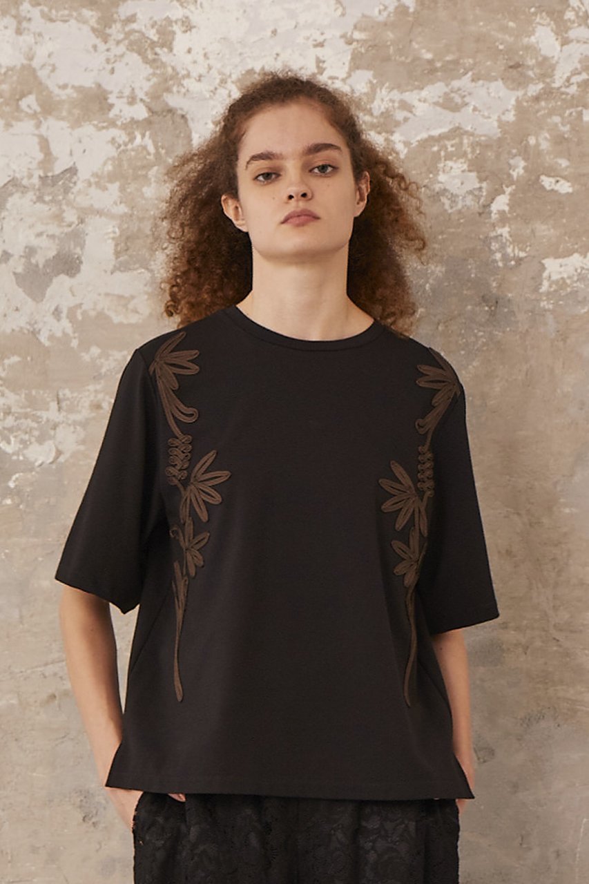 【ロキト/LOKITHO】のコード エンブロイダリー Tシャツ 人気、トレンドファッション・服の通販 founy(ファニー) 　ファッション　Fashion　レディースファッション　WOMEN　トップス・カットソー　Tops/Tshirt　シャツ/ブラウス　Shirts/Blouses　ロング / Tシャツ　T-Shirts　カットソー　Cut and Sewn　なめらか　Smooth　エンブロイダリー　Embroidery　ショルダー　Shoulder　ショート　Short　スリーブ　Sleeve　ドレープ　Drape　other-8|ID: prp329100004465570 ipo3291000000031323159
