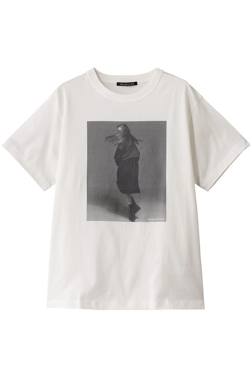 【ミズイロ インド/mizuiro ind】のphoto print T Tシャツ インテリア・キッズ・メンズ・レディースファッション・服の通販 founy(ファニー) 　ファッション　Fashion　レディースファッション　Fashion for Women　トップス・カットソー　Cut & Sew Tops　シャツ・ブラウス・オフィスカジュアル　Elegant Blouses & Button-Ups　ロングTシャツ・Tシャツ　Longline T-Shirts & Tees　カットソー・ベーシックTシャツ　Cut-and-Sewn Tops / Stretch Tees & Basics　グラフィック　Graphic, Graphic Design　ショート　Short, Short Length　シンプル　Simple, Minimal　スリーブ　Sleeve, Long Sleeve / Short Sleeve　フロント　Front, Front Design　プリント　Print, Printed Pattern　モノトーン　Monotone, Black and White　off whiteB|ID: prp329100004465589 ipo3291000000032857149