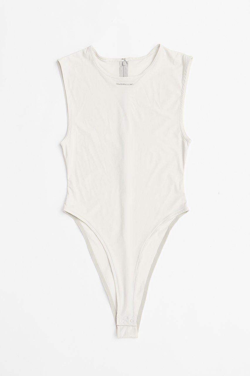 【プランク プロジェクト/PRANK PROJECT】のスキューバノースリボディースーツ / Scuba Sleeveless Bodysuit インテリア・キッズ・メンズ・レディースファッション・服の通販 founy(ファニー) 　ファッション　Fashion　レディースファッション　WOMEN　トップス・カットソー　Tops/Tshirt　キャミソール / ノースリーブ　No Sleeves　シャツ/ブラウス　Shirts/Blouses　ロング / Tシャツ　T-Shirts　カットソー　Cut and Sewn　キャミソール　Camisole　タンク　Tank　フィット　Fit　フロント　Front　メタル　Metal　O.WHT(オフホワイト)|ID: prp329100004468850 ipo3291000000031367676