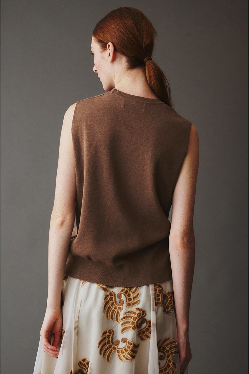 【オブリオ/AUBRIOT】のイタリアンウール ニットベスト 人気、トレンドファッション・服の通販 founy(ファニー) 　ファッション　Fashion　レディースファッション　Fashion for Women　トップス・カットソー　Cut & Sew Tops　ニット　Knit Tops & Sweaters　ベスト&ジレ / 重ね着スタイル　Vests & Gilets　カジュアルプルオーバー・ニットトップス　Pullovers & Knit Tops / Casual Pullovers　スリット　Slit, Slit Detail　フロント　Front, Front Design　ベスト　Vest, Waistcoat　エレガント 上品　Elegant　other-8|ID: prp329100004468858 ipo3291000000035622856