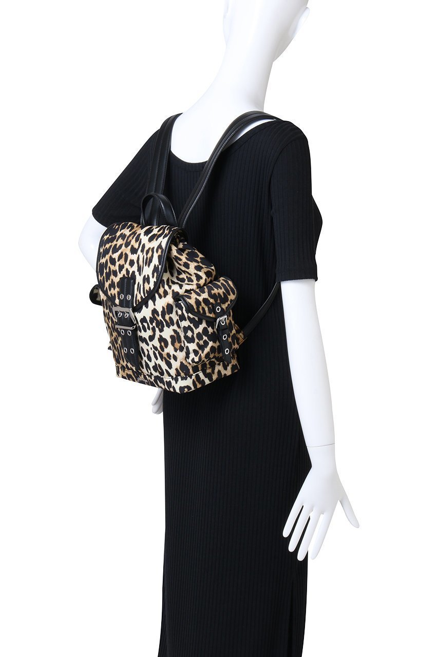 【ガニー/GANNI】のBucky Small バックパック 人気、トレンドファッション・服の通販 founy(ファニー) 　ファッション　Fashion　レディースファッション　Fashion for Women　バッグ　Bags　シルバー　Silver, Metallic Silver　フォルム　Silhouette, Form　ポケット　Pocket, Pocket Detail　リュック　Backpack, Rucksack　other-2|ID: prp329100004472685 ipo3291000000032780163