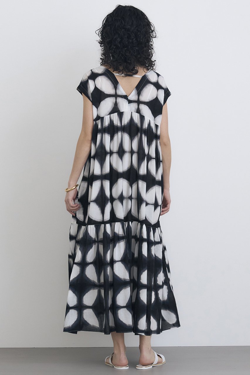 【ハウス オブ ロータス/HOUSE OF LOTUS】のクランプダイティアードワンピース 人気、トレンドファッション・服の通販 founy(ファニー) 　ファッション　Fashion　レディースファッション　Fashion for Women　ワンピース　Dresses　チュニック　Tunic Tops & Dresses　グラデーション　Gradient, Ombre　ストライプ　Stripe, Striped Pattern　チュニック　Tunic, Long Top　ティアードワンピース　Tiered Dress, Flared Dress　リゾート　Resort, Vacation Style　ロング　Long, Long-Length　other-4|ID: prp329100004472706 ipo3291000000032812495