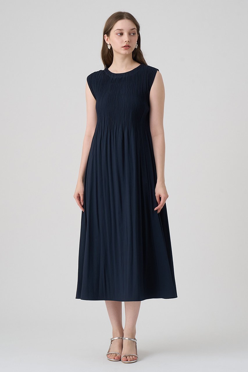 【アナイ/ANAYI】のサッカーストレッチプリーツワンピース 人気、トレンドファッション・服の通販 founy(ファニー) 　ファッション　Fashion　レディースファッション　Fashion for Women　ワンピース　Dresses　チュニック　Tunic Tops & Dresses　サッカー　Seersucker, Summer Fabric　ストライプ　Stripe, Striped Pattern　ストレッチ　Stretch, Stretchy Fabric　チュニック　Tunic, Long Top　フィット　Fit, Slim Fit　フレア　Flare, Flared　プリーツ　Pleats, Pleated　ペチコート　Petticoat, Underskirt　ロング　Long, Long-Length　エレガント 上品　Elegant　夏　Summer　無地　Plain, Solid Color　other-5|ID: prp329100004472750 ipo3291000000032810813