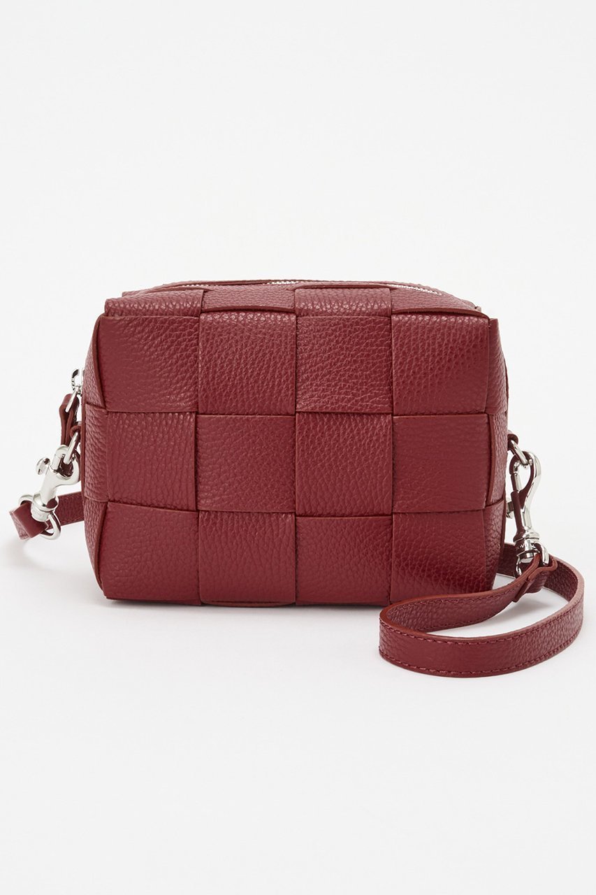 【イアクッチ/IACUCCI】のベルタ XXS CERVO インテリア・キッズ・メンズ・レディースファッション・服の通販 founy(ファニー) 　ファッション　Fashion　レディースファッション　Fashion for Women　バッグ　Bags　コンパクト　Compact, Small Size　ショルダー　Shoulder, Shoulder Strap　スクエア　Square, Square Shape　トレンチ　Trench, Trench Coat　人気　Popular, Best Seller　フォルム　Silhouette, Form　おすすめ　Recommended / Our Picks　夏　Summer　旅行　Travel　ボルドー|ID: prp329100004475013 ipo3291000000035102779