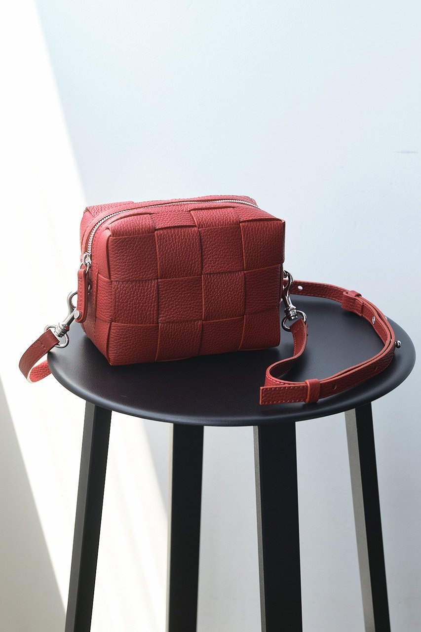 【イアクッチ/IACUCCI】のベルタ XXS CERVO 人気、トレンドファッション・服の通販 founy(ファニー) 　ファッション　Fashion　レディースファッション　Fashion for Women　バッグ　Bags　コンパクト　Compact, Small Size　ショルダー　Shoulder, Shoulder Strap　スクエア　Square, Square Shape　トレンチ　Trench, Trench Coat　人気　Popular, Best Seller　フォルム　Silhouette, Form　おすすめ　Recommended / Our Picks　夏　Summer　旅行　Travel　other-2|ID: prp329100004475013 ipo3291000000035102780