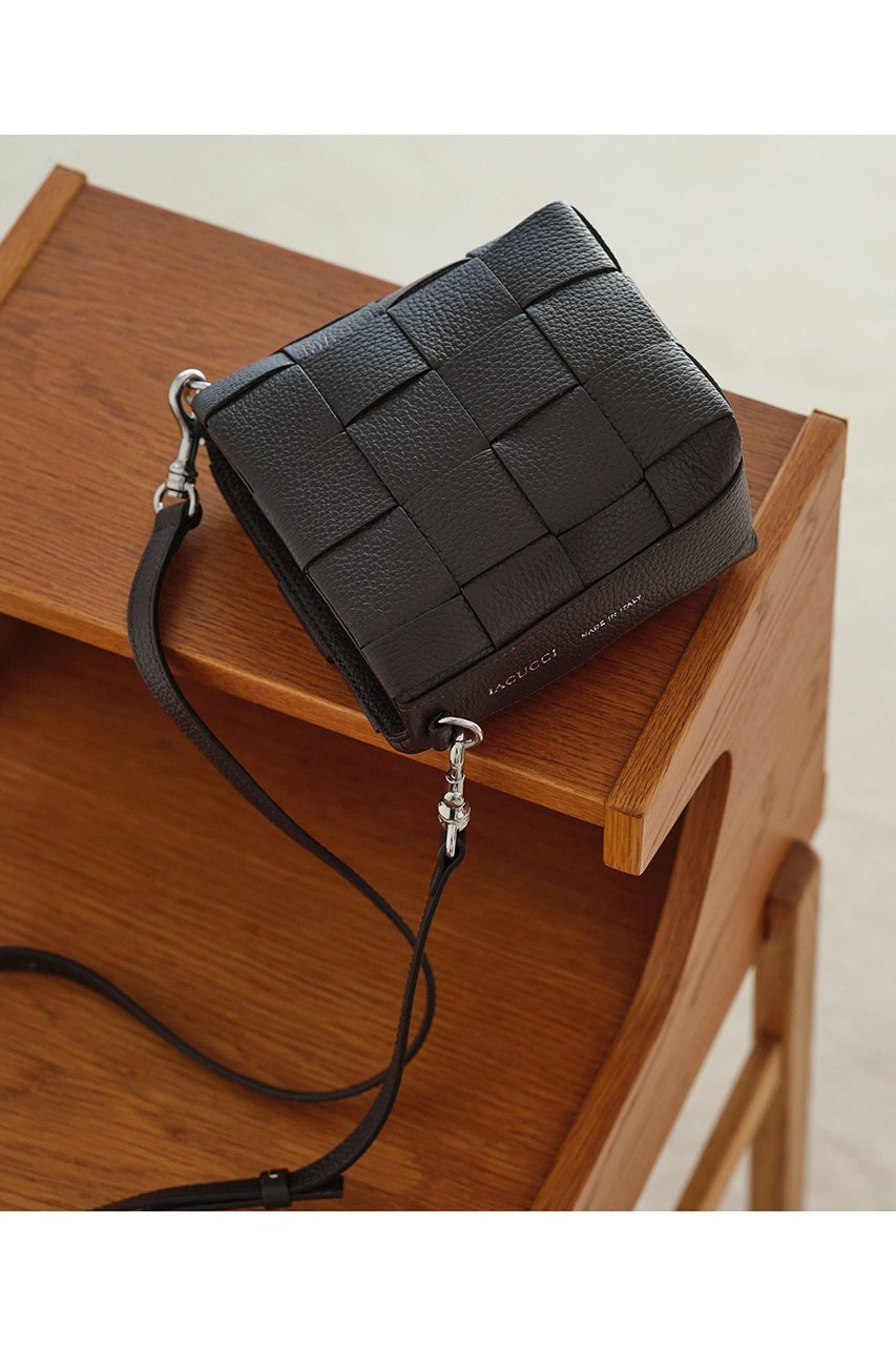 【イアクッチ/IACUCCI】のベルタ MINI CERVO 人気、トレンドファッション・服の通販 founy(ファニー) 　ファッション　Fashion　レディースファッション　Fashion for Women　バッグ　Bags　エレガント 上品　Elegant　定番　Standard, Basic Item　バケツ　Bucket, Bucket Style　メッシュ　Mesh, Net Fabric　other-2|ID: prp329100004475014 ipo3291000000032777796