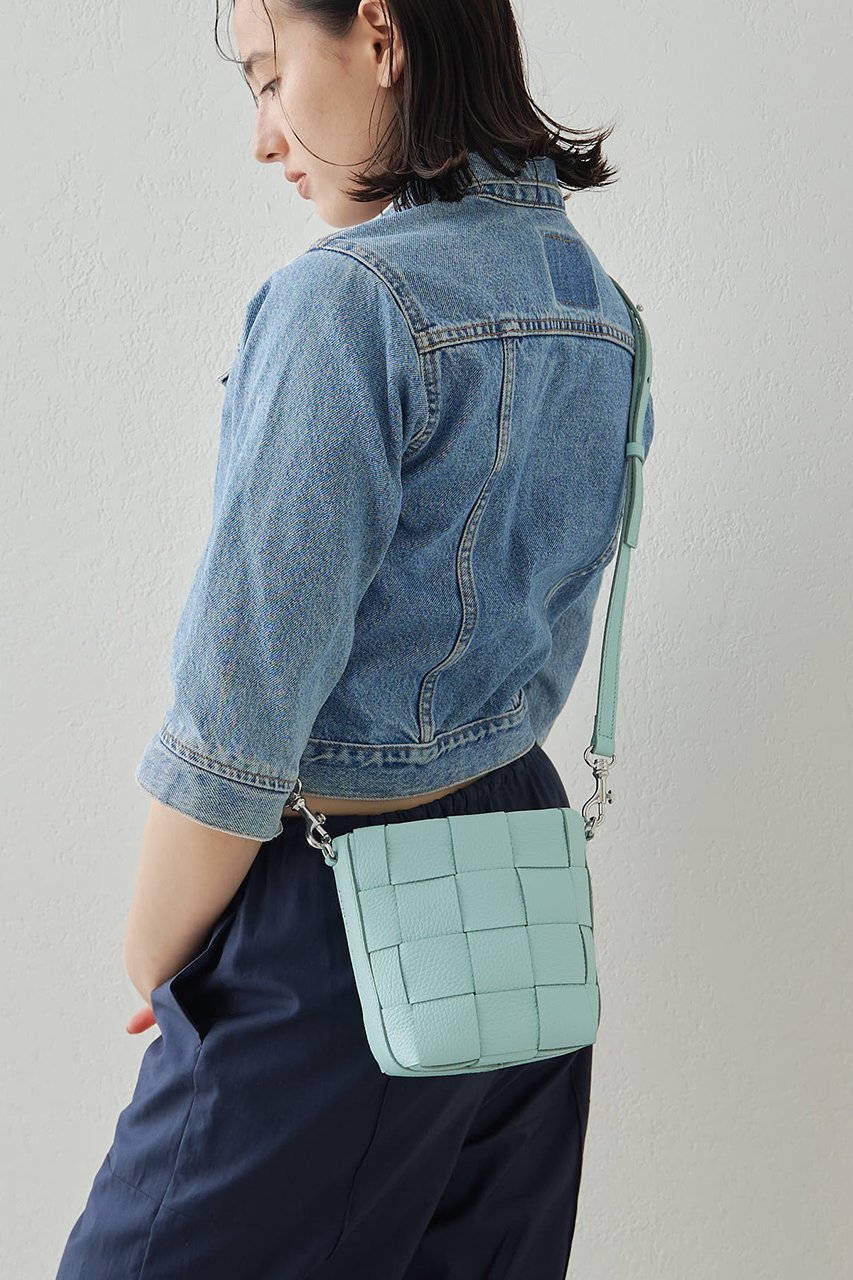 【イアクッチ/IACUCCI】のベルタ MINI CERVO 人気、トレンドファッション・服の通販 founy(ファニー) 　ファッション　Fashion　レディースファッション　Fashion for Women　バッグ　Bags　エレガント 上品　Elegant　定番　Standard, Basic Item　バケツ　Bucket, Bucket Style　メッシュ　Mesh, Net Fabric　other-2|ID: prp329100004475014 ipo3291000000033664080