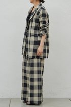 thumbnail other-3