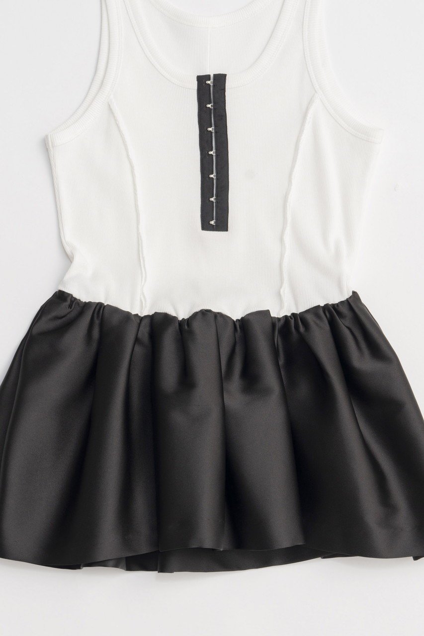 【メゾンスペシャル/MAISON SPECIAL】のSatin Combination Peplum Tank Top/サテンコンビペプラムタンクトップ 人気、トレンドファッション・服の通販 founy(ファニー) 　ファッション　Fashion　レディースファッション　WOMEN　トップス・カットソー　Tops/Tshirt　シャツ/ブラウス　Shirts/Blouses　ロング / Tシャツ　T-Shirts　カットソー　Cut and Sewn　サテン　Satin　ショート　Short　シンプル　Simple　スリーブ　Sleeve　タンク　Tank　ドッキング　Docking　フリル　Frills　夏　Summer　other-3|ID: prp329100004475086 ipo3291000000031549175