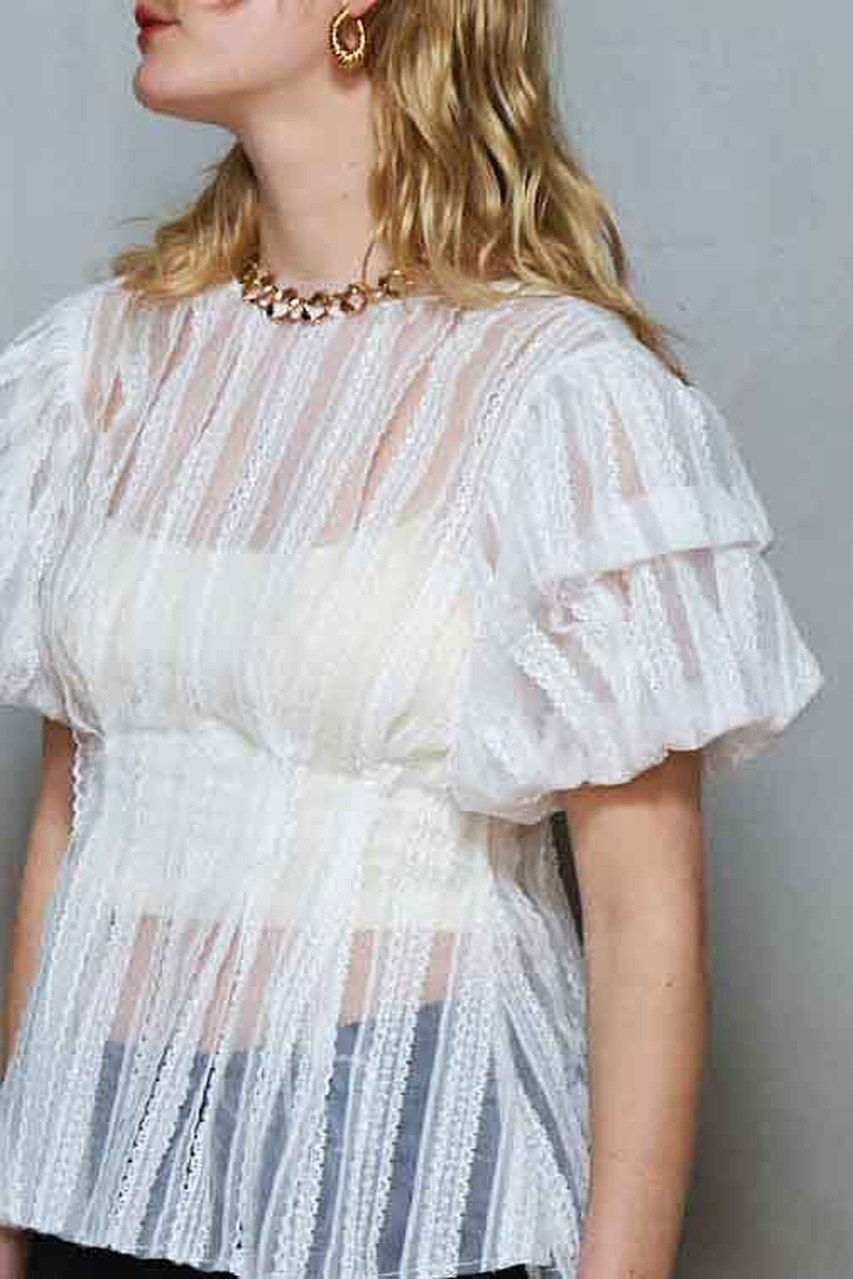 【メゾンスペシャル/MAISON SPECIAL】のLace Peplum 2way Tops/レースペプラム2WAYトップス 人気、トレンドファッション・服の通販 founy(ファニー) 　ファッション　Fashion　レディースファッション　Fashion for Women　トップス・カットソー　Cut & Sew Tops　シャツ・ブラウス・オフィスカジュアル　Elegant Blouses & Button-Ups　ロングTシャツ・Tシャツ　Longline T-Shirts & Tees　カットソー・ベーシックTシャツ　Cut-and-Sewn Tops / Stretch Tees & Basics　インナー　Innerwear　カットソー　Cut and Sewn Top　ショート　Short, Short Length　スリーブ　Sleeve, Long Sleeve / Short Sleeve　タンク　Tank Top, Sleeveless Top　チュール　Tulip, Tulip Motif　バルーン　Balloon, Balloon Silhouette　ペプラム　Peplum, Flared Hem　リボン　Ribbon, Bow　レース　Lace, Lace Fabric　ロマンティック　Romantic, Feminine Style　other-8|ID: prp329100004475098 ipo3291000000035809863