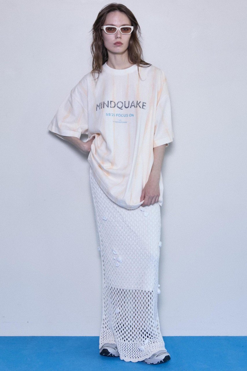 【メゾンスペシャル/MAISON SPECIAL】のMINDQUAKE Logo Oversized T-shirt/MINDQUAKEロゴオーバーTシャツ 人気、トレンドファッション・服の通販 founy(ファニー) 　ファッション　Fashion　レディースファッション　WOMEN　トップス・カットソー　Tops/Tshirt　シャツ/ブラウス　Shirts/Blouses　ロング / Tシャツ　T-Shirts　カットソー　Cut and Sewn　ヴィンテージ　Vintage　ショート　Short　シンプル　Simple　スリーブ　Sleeve　トレンド　Trend　ボーダー　Border　リラックス　Relax　レース　Race　再入荷　Restock/Back In Stock/Re Arrival　other-8|ID: prp329100004475163 ipo3291000000031550480