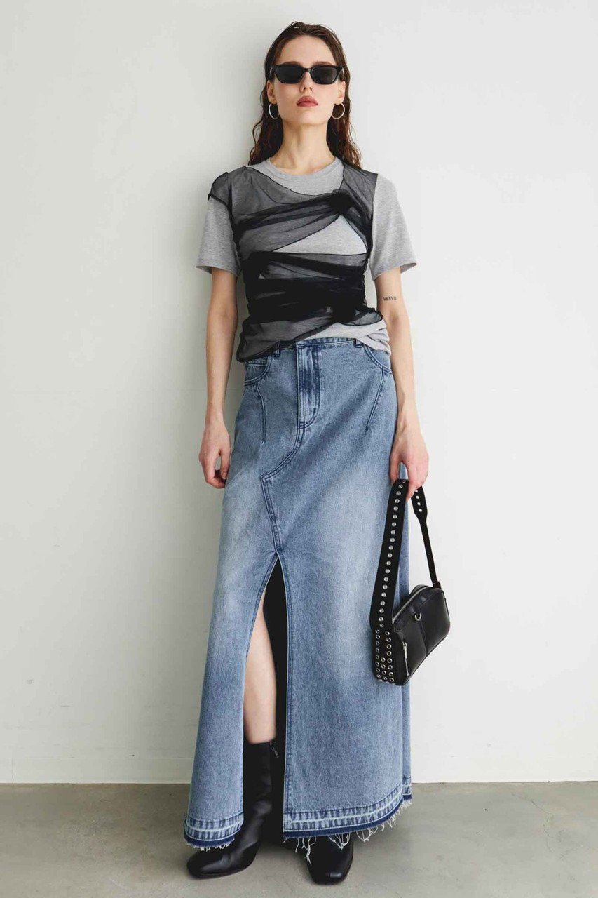 【メゾンスペシャル/MAISON SPECIAL】のFlower Motif Tulle Layered Tops/フラワーモチーフチュールレイヤードトップス 人気、トレンドファッション・服の通販 founy(ファニー) 　ファッション　Fashion　レディースファッション　Fashion for Women　トップス・カットソー　Cut & Sew Tops　シャツ・ブラウス・オフィスカジュアル　Elegant Blouses & Button-Ups　ロングTシャツ・Tシャツ　Longline T-Shirts & Tees　カットソー・ベーシックTシャツ　Cut-and-Sewn Tops / Stretch Tees & Basics　花柄・フラワープリント・モチーフ　Floral Prints & Motifs / Flower Pattern Tops　シアー　Sheer, See-Through　ショート　Short, Short Length　シンプル　Simple, Minimal　ストレッチ　Stretch, Stretchy Fabric　スリーブ　Sleeve, Long Sleeve / Short Sleeve　フラワー　Flower, Floral　モチーフ　Motif, Design Theme　エレガント 上品　Elegant　other-8|ID: prp329100004475164 ipo3291000000032848360