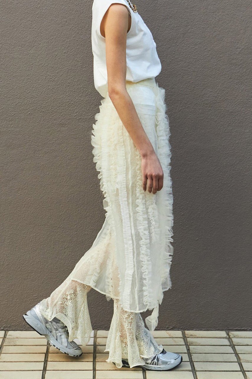 【メゾンスペシャル/MAISON SPECIAL】のSheer Ruffle Skirt/シアーフリルスカート 人気、トレンドファッション・服の通販 founy(ファニー) 　ファッション　Fashion　レディースファッション　Fashion for Women　スカート　Skirts　ロングスカート　Long Skirts / Maxi & Midi Skirts　インナー　Innerwear　オーガンジー　Organza Fabric　シンプル　Simple, Minimal　チュール　Tulip, Tulip Motif　フェミニン　Feminine, Girly　フリル　Frill, Ruffle　ランダム　Random, Irregular　ロング　Long, Long-Length　エレガント 上品　Elegant　other-8|ID: prp329100004475172 ipo3291000000032848959