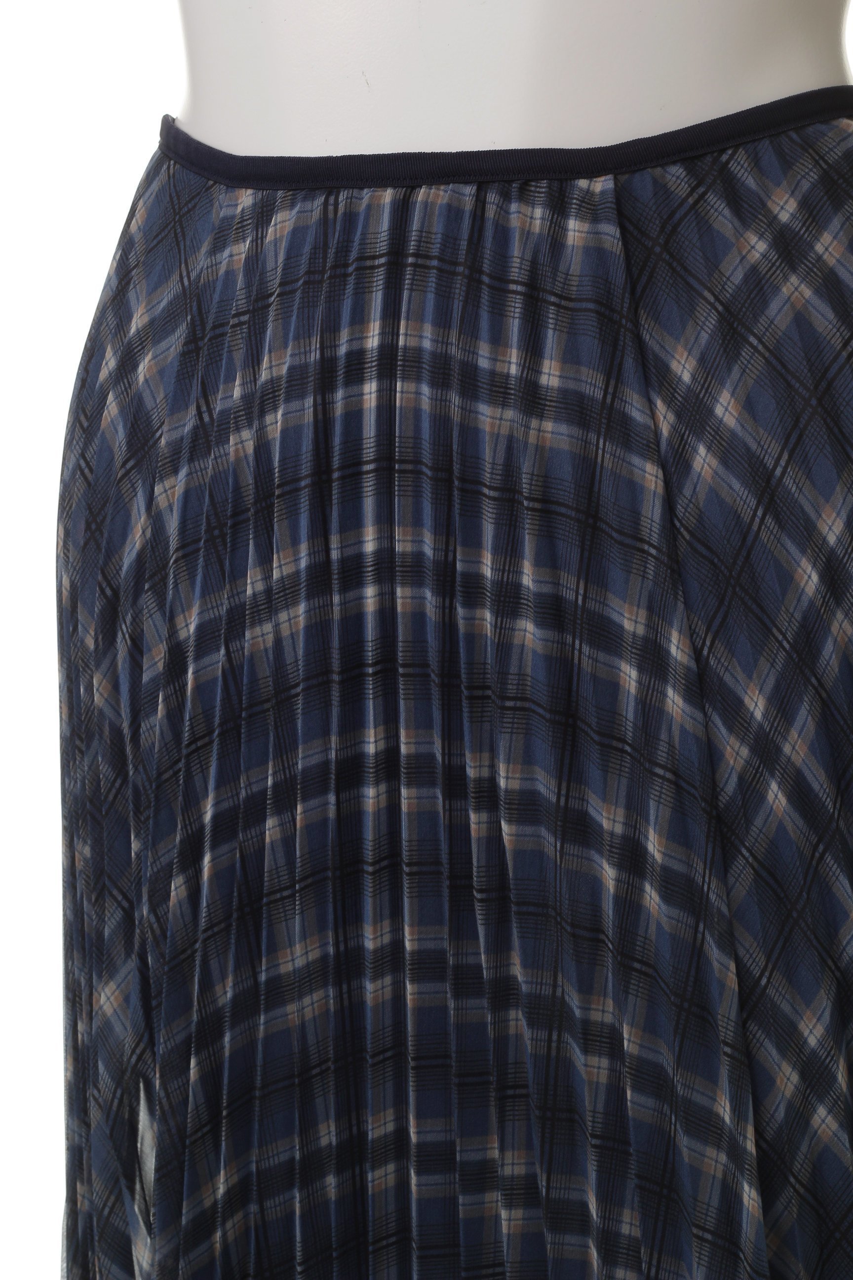 【メゾンスペシャル/MAISON SPECIAL】のCircular Pleated Plaid Skirt/サーキュラープリーツチェックスカート 人気、トレンドファッション・服の通販 founy(ファニー) 　ファッション　Fashion　レディースファッション　Fashion for Women　スカート　Skirts　ロングスカート　Long Skirts / Maxi & Midi Skirts　アクセサリー　Fashion Accessories　アンダー　Underwear Essentials　シアー　Sheer, See-Through　シフォン　Chiffon, Lightweight Fabric　シンプル　Simple, Minimal　タンク　Tank Top, Sleeveless Top　チェック　Check, Plaid, Tartan　チューブ　Tube, Tube Top　デニム　Denim, Jeans Material　プリント　Print, Printed Pattern　プリーツ　Pleats, Pleated　ロング　Long, Long-Length　おすすめ　Recommended / Our Picks　夏　Summer　other-5|ID: prp329100004475181 ipo3291000000032806997