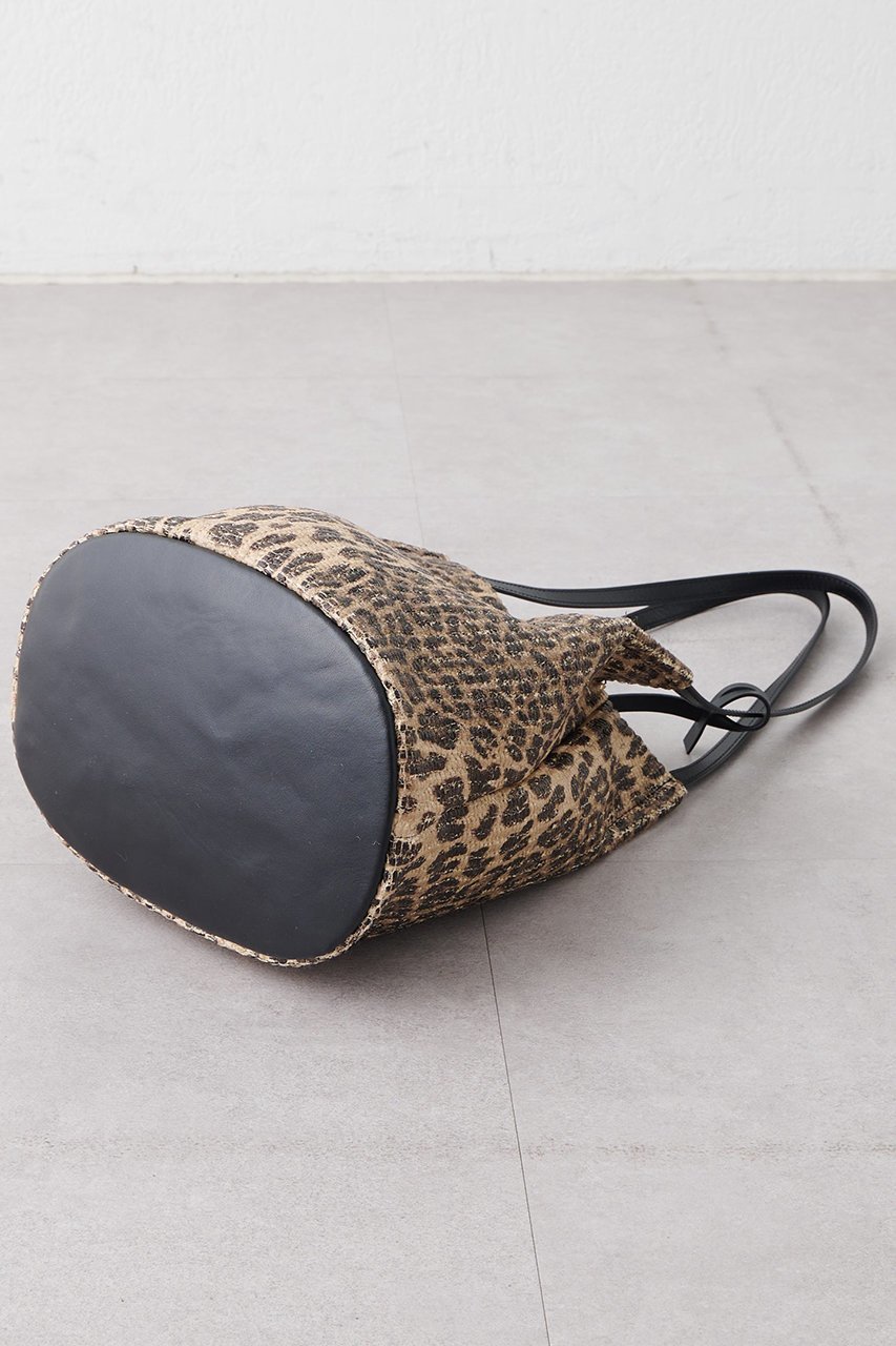 【ウィムガゼット/Whim Gazette】の【NOVIA】別注Straw LEO TOTE 人気、トレンドファッション・服の通販 founy(ファニー) 　ファッション　Fashion　レディースファッション　Fashion for Women　バッグ　Bags　イタリア　Italy　軽量　Lightweight, Ultra Light　シンプル　Simple, Minimal　プリント　Print, Printed Pattern　ポーチ　Pouch, Small Case　別注　Limited Edition, Custom Order　リゾート　Resort, Vacation Style　レオパード　Leopard, Animal Print　おすすめ　Recommended / Our Picks　夏　Summer　other-5|ID: prp329100004480646 ipo3291000000032779154
