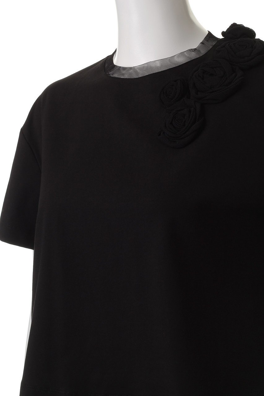 【マリリンムーン/MARILYN MOON】のデコラティブカットソーフラワーモチーフTシャツ 人気、トレンドファッション・服の通販 founy(ファニー) 　ファッション　Fashion　レディースファッション　Fashion for Women　トップス・カットソー　Cut & Sew Tops　シャツ・ブラウス・オフィスカジュアル　Elegant Blouses & Button-Ups　ロングTシャツ・Tシャツ　Longline T-Shirts & Tees　カットソー・ベーシックTシャツ　Cut-and-Sewn Tops / Stretch Tees & Basics　花柄・フラワープリント・モチーフ　Floral Prints & Motifs / Flower Pattern Tops　おすすめ　Recommended / Our Picks　エレガント 上品　Elegant　クロップド　Cropped, Short Length　サテン　Satin, Glossy Fabric　ショート　Short, Short Length　スリーブ　Sleeve, Long Sleeve / Short Sleeve　チュール　Tulip, Tulip Motif　デニム　Denim, Jeans Material　バランス　Balance, Style Balance　フラワー　Flower, Floral　メッシュ　Mesh, Net Fabric　モチーフ　Motif, Design Theme　ワイド　Wide, Wide Fit　other-5|ID: prp329100004482931 ipo3291000000032853657