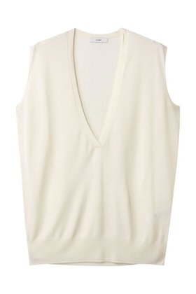 【セアン/SCEARN】 SILK ORGANDIE ディープVベックベスト人気、トレンドファッション・服の通販 founy(ファニー) ファッション Fashion レディースファッション Fashion for Women トップス・カットソー Cut & Sew Tops ニット Knit Tops & Sweaters ベスト&ジレ / 重ね着スタイル Vests & Gilets カジュアルプルオーバー・ニットトップス Pullovers & Knit Tops / Casual Pullovers インナー Innerwear オーガンジー Organza Fabric シアー Sheer, See-Through シルク Silk, 100% Silk デコルテ Décolleté, Neckline ノースリーブ Sleeveless, No-Sleeve ベスト Vest, Waistcoat ボトム Bottoms, Lower Wear 夏 Summer |ID:prp329100004483019