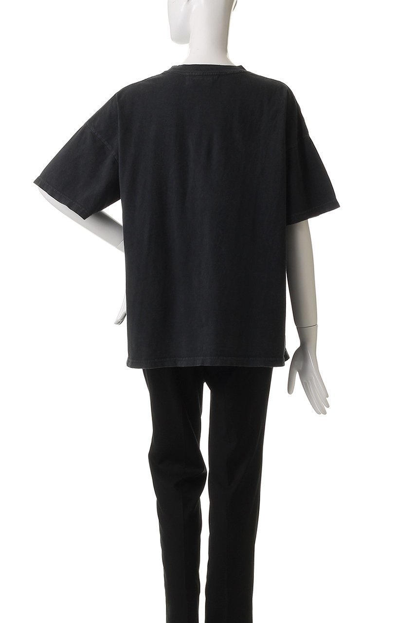 【ガリャルダガランテ/GALLARDAGALANTE】の【REMIRELIEF】BIGサイズTシャツ 人気、トレンドファッション・服の通販 founy(ファニー) 　ファッション　Fashion　レディースファッション　Fashion for Women　トップス・カットソー　Cut & Sew Tops　シャツ・ブラウス・オフィスカジュアル　Elegant Blouses & Button-Ups　ロングTシャツ・Tシャツ　Longline T-Shirts & Tees　カットソー・ベーシックTシャツ　Cut-and-Sewn Tops / Stretch Tees & Basics　ショート　Short, Short Length　スリーブ　Sleeve, Long Sleeve / Short Sleeve　プリント　Print, Printed Pattern　別注　Limited Edition, Custom Order　other-4|ID: prp329100004485168 ipo3291000000032854202