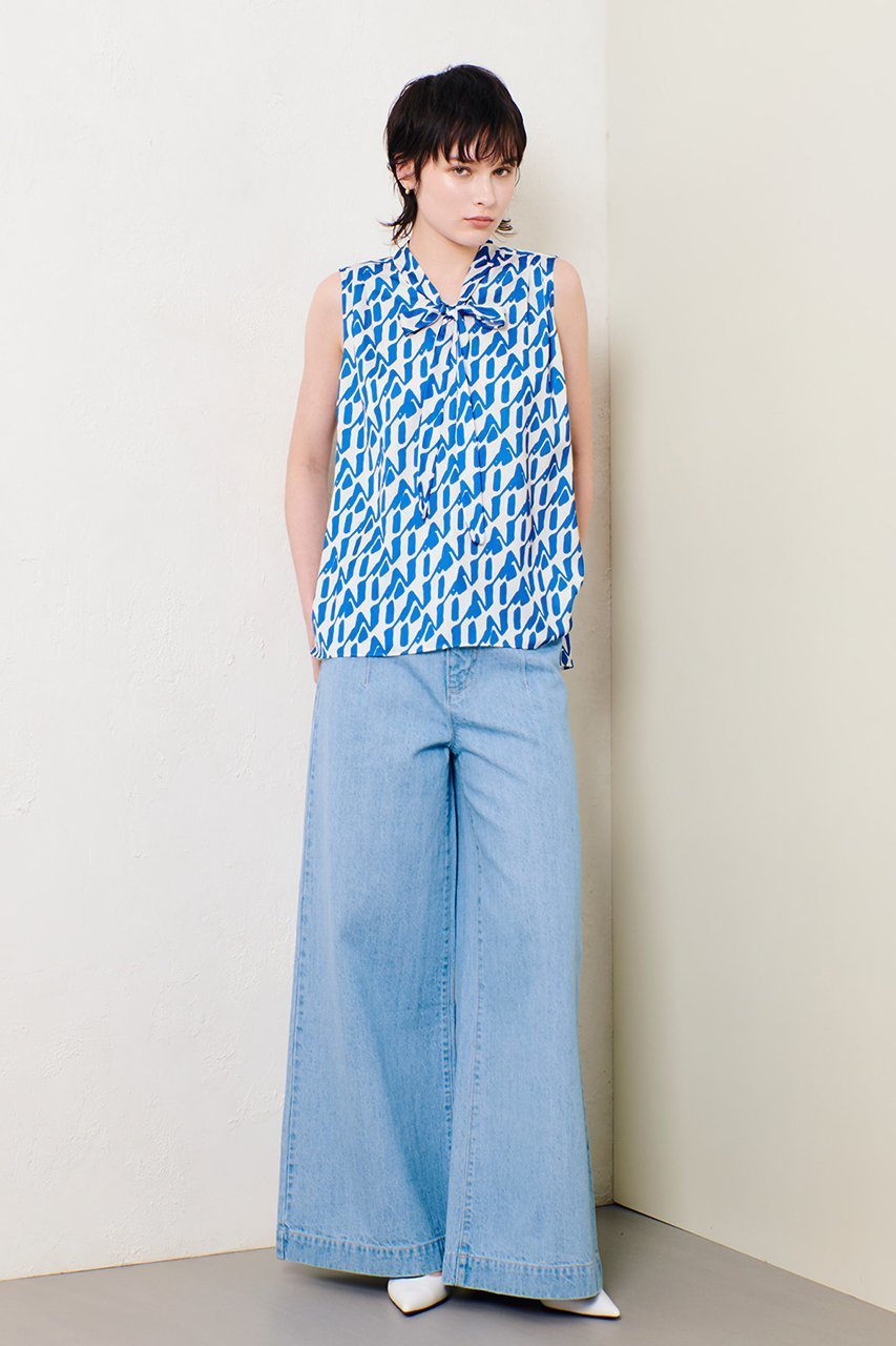 【アルアバイル/allureville】のOFFICINAプリントブラウス 人気、トレンドファッション・服の通販 founy(ファニー) 　ファッション　Fashion　レディースファッション　Fashion for Women　トップス・カットソー　Cut & Sew Tops　キャミソール&ノースリーブ　Camisoles & Sleeveless Tops　シャツ・ブラウス・オフィスカジュアル　Elegant Blouses & Button-Ups　おすすめ　Recommended / Our Picks　インナー　Innerwear　サマー　Summer, Summer Style　シンプル　Simple, Minimal　ジャケット　Jacket, Outerwear　ノースリーブ　Sleeveless, No-Sleeve　プリント　Print, Printed Pattern　ボトム　Bottoms, Lower Wear　リボン　Ribbon, Bow　再入荷　Restock / Back in Stock　夏　Summer　other-8|ID: prp329100004485202 ipo3291000000032707156
