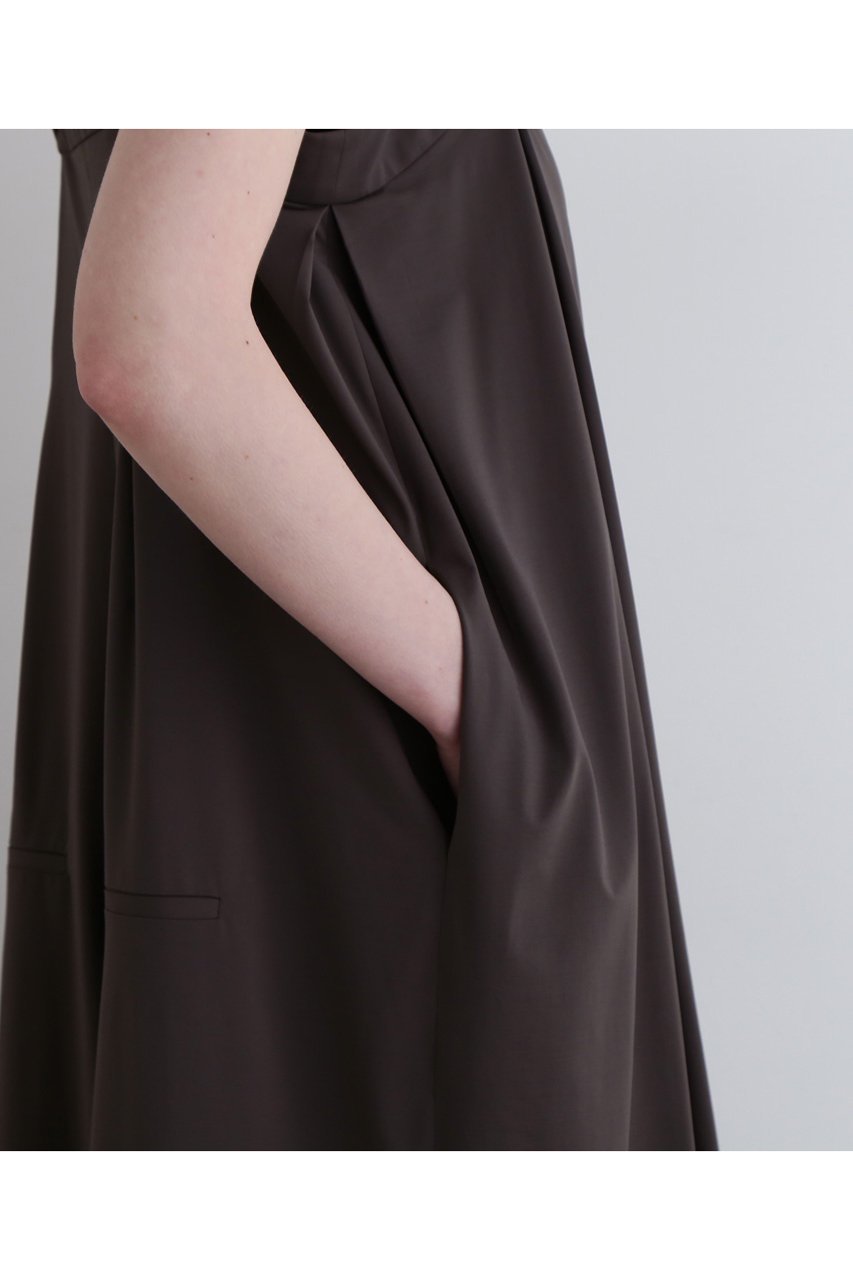 【ル フィル/LE PHIL】のナイロントリコットロンパース 人気、トレンドファッション・服の通販 founy(ファニー) 　ファッション　Fashion　レディースファッション　Fashion for Women　パンツ　Pants & Trousers　サロペット　Overalls, Salopette　シンプル　Simple, Minimal　センター　Center, Center Line　ドレープ　Drape, Draping Fabric　ビッグ　Big, Oversized　マニッシュ　Mannish, Boyish　メンズ　Men's, Menswear　エレガント 上品　Elegant　other-3|ID: prp329100004485242 ipo3291000000032810444