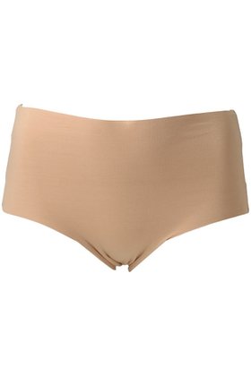 【ハンロ/HANRO】 INVISIBLE COTTON ショーツ人気、トレンドファッション・服の通販 founy(ファニー) ファッション Fashion レディースファッション Fashion for Women 下着・ランジェリー Lingerie & Intimates ショーツ・ランジェリー用ボトムス Panties / Briefs / Lingerie Bottoms なめらか Smooth, Silky Texture カッティング Cutting Detail ショーツ Shorts, Short Pants シンプル Simple, Minimal フラット Flat, Flat Shoes ベーシック Basic, Essential ボトム Bottoms, Lower Wear ランジェリー Lingerie, Intimate Wear 軽量 Lightweight, Ultra Light |ID:prp329100004485297